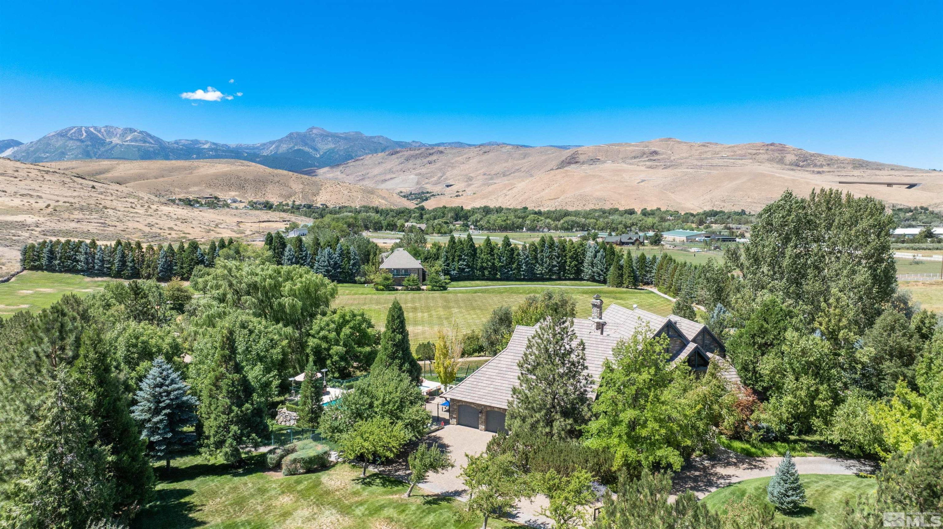 1185 Paddock Lane