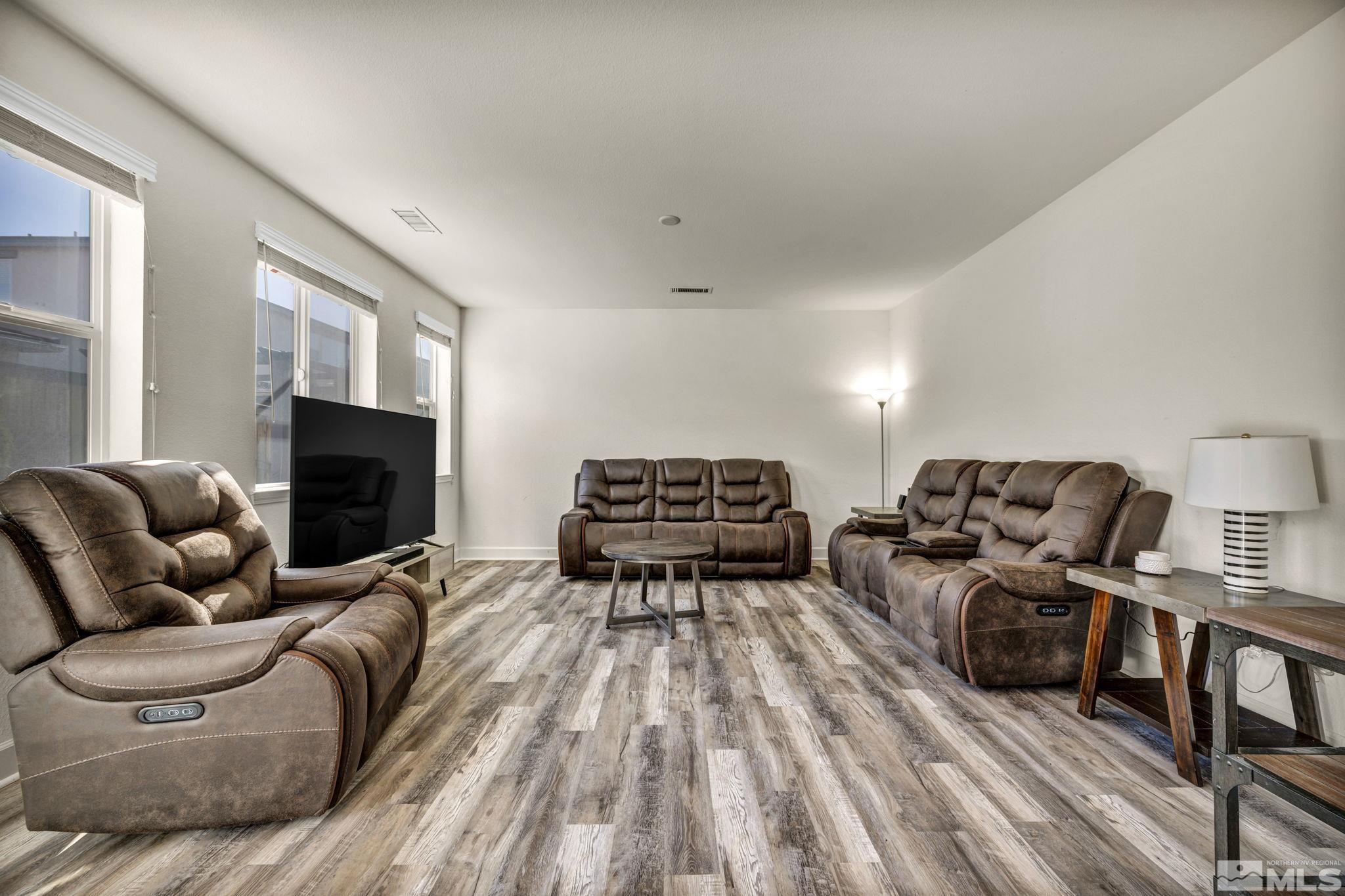 6170 Farm House Court