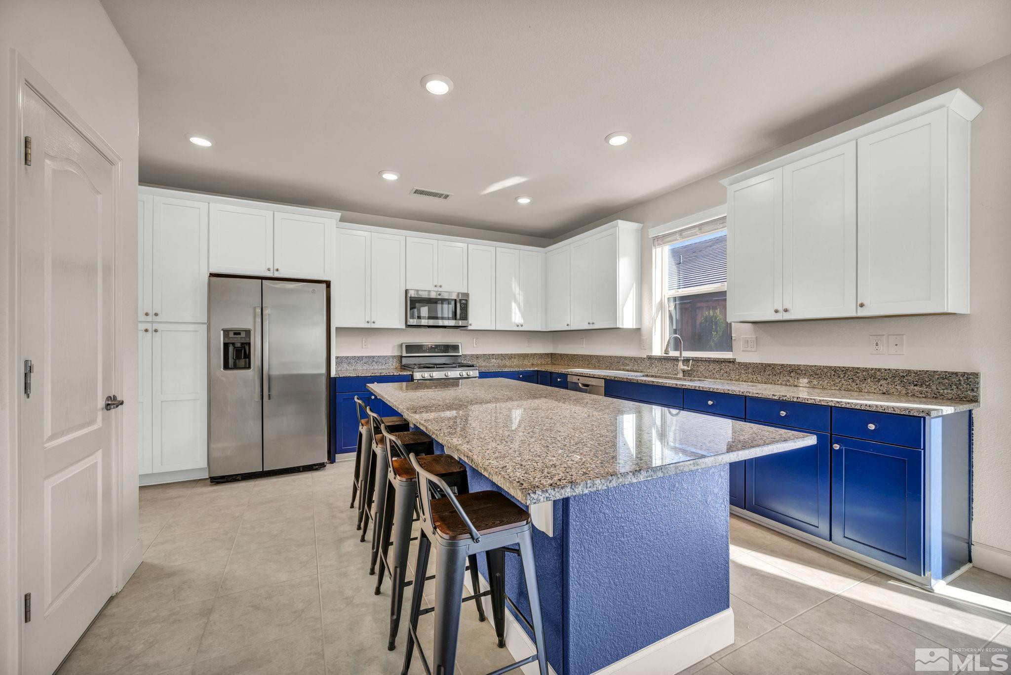 6170 Farm House Court