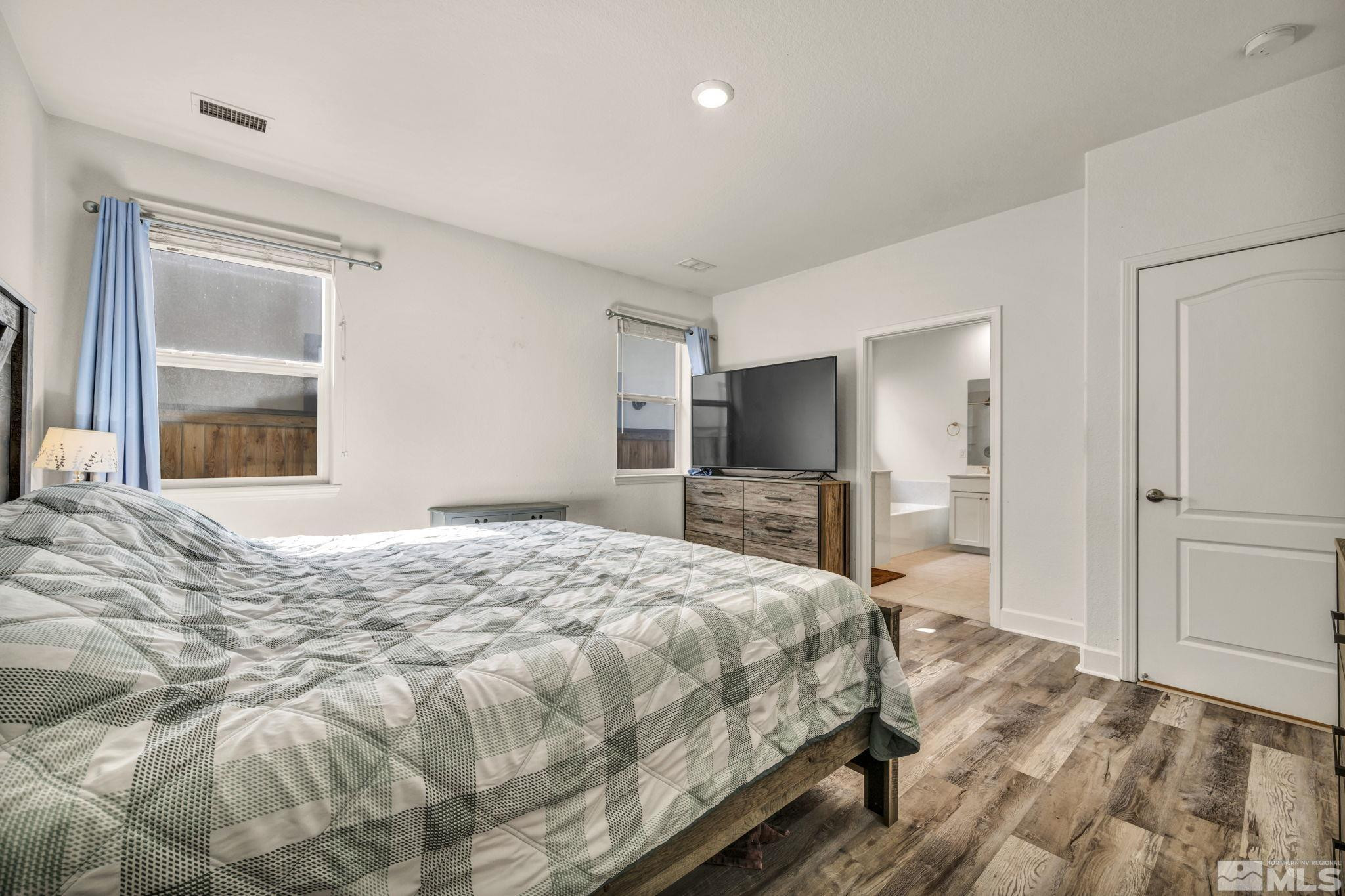 6170 Farm House Court