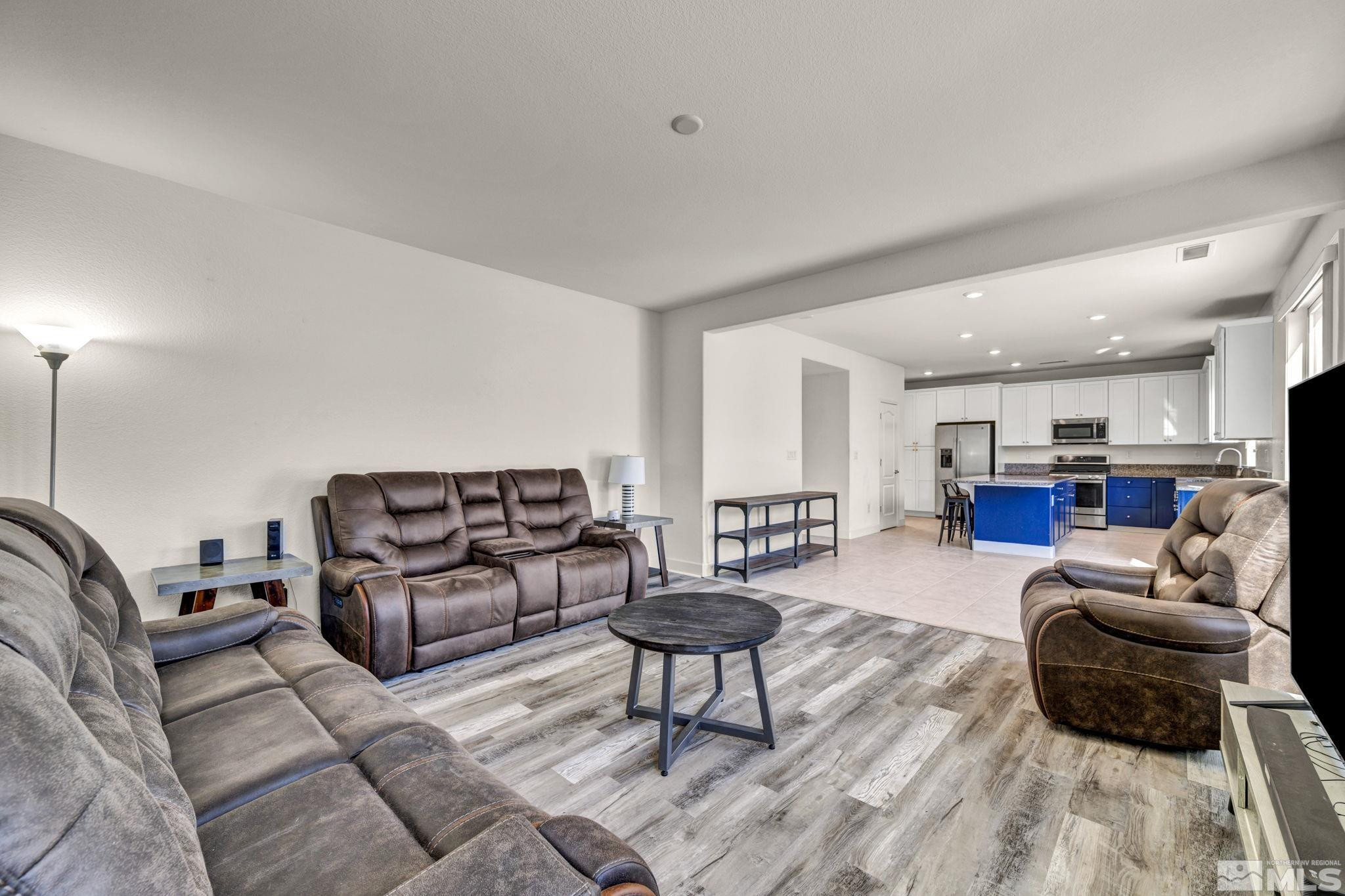 6170 Farm House Court