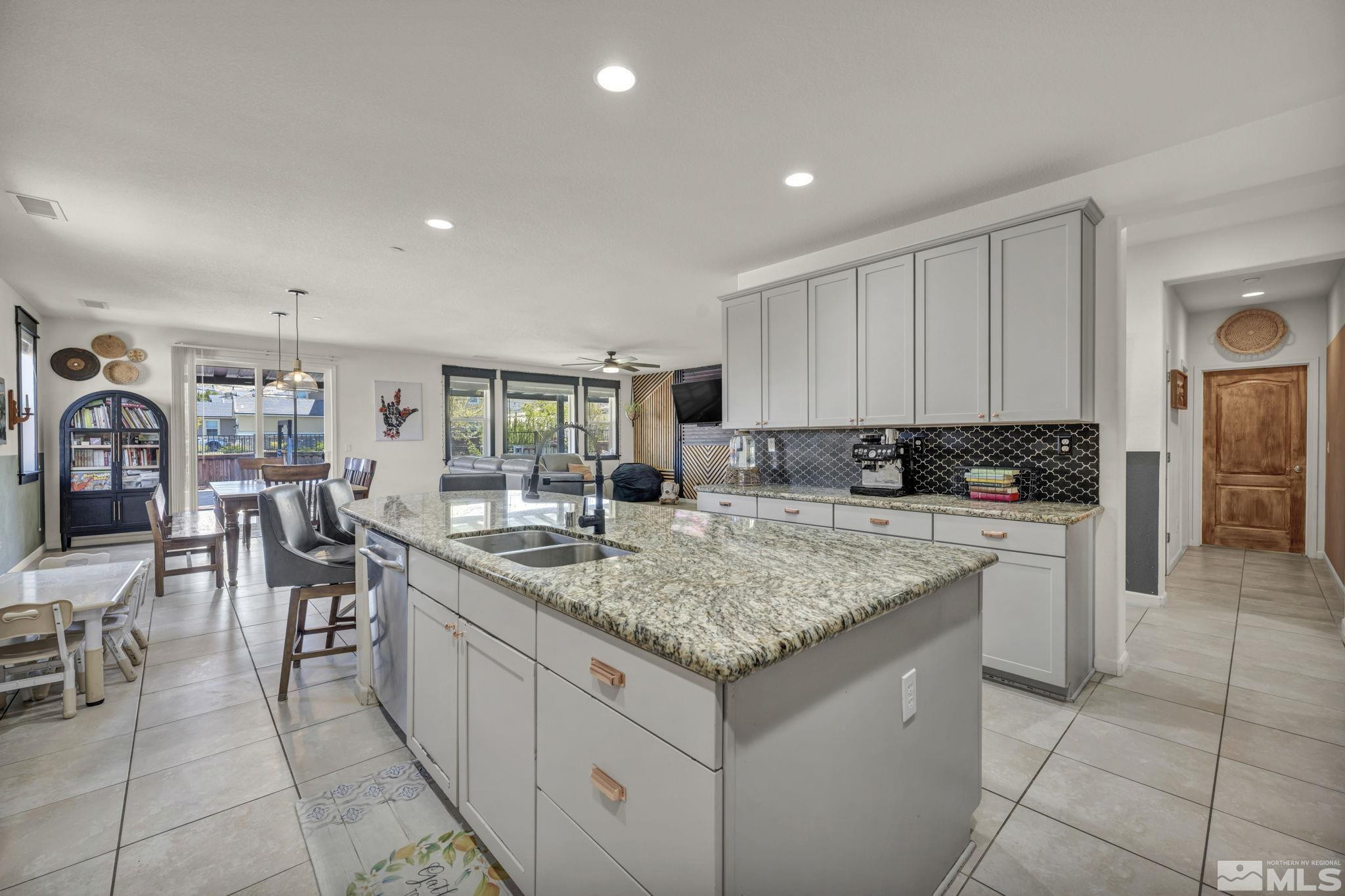 2923 Brachetto Loop