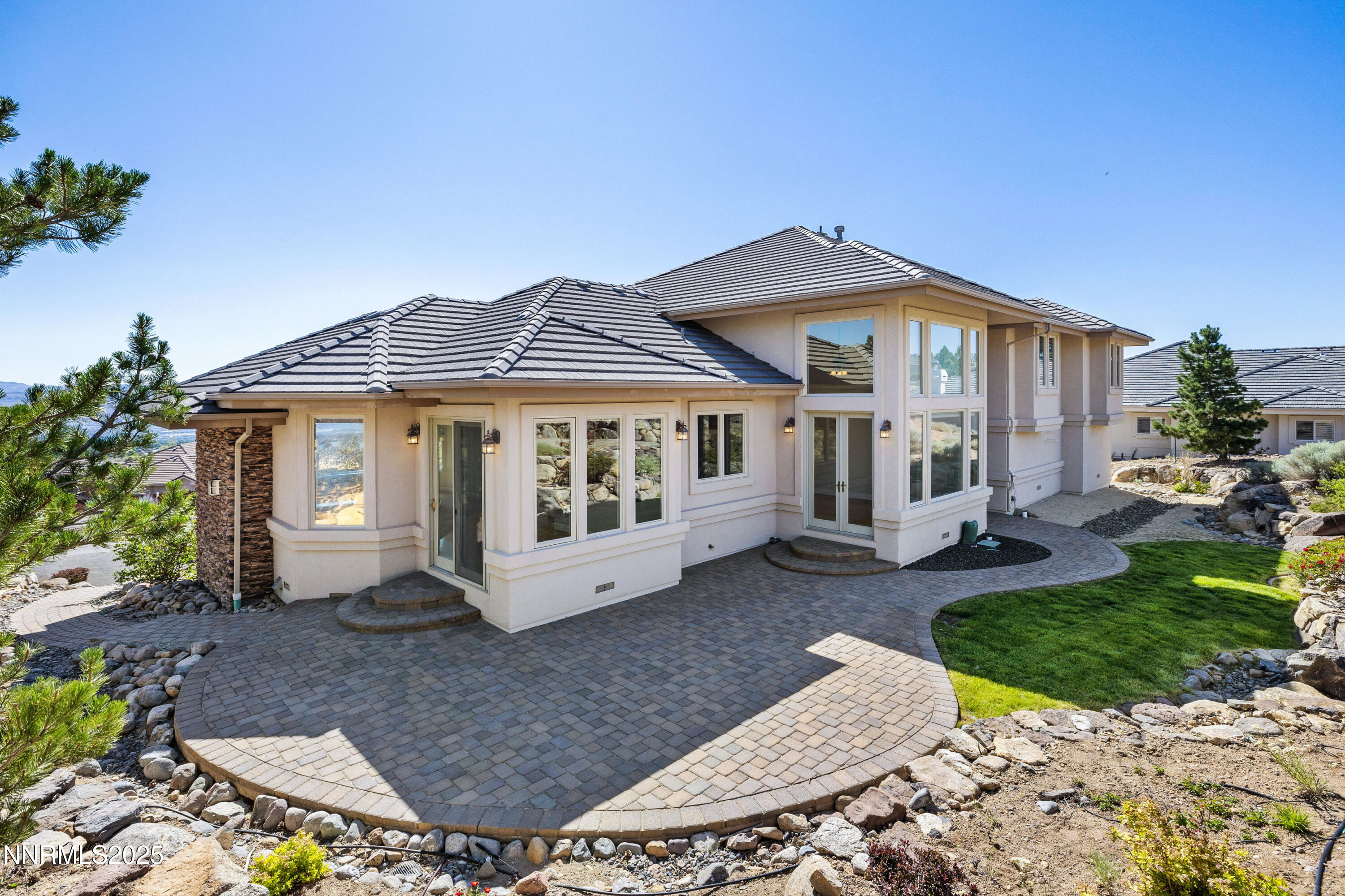 10122 Indian Ridge Drive