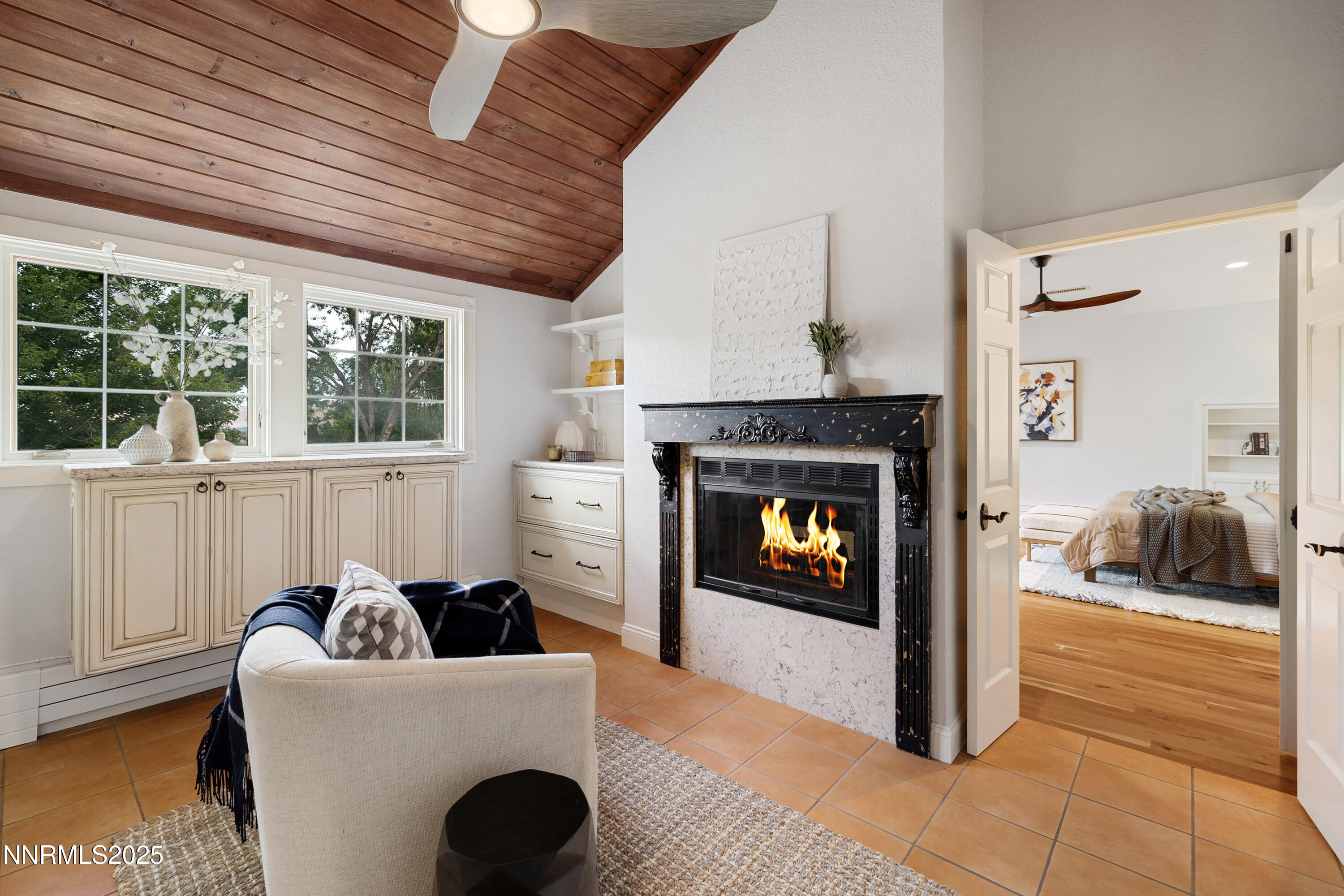 2230 Del Monte Lane