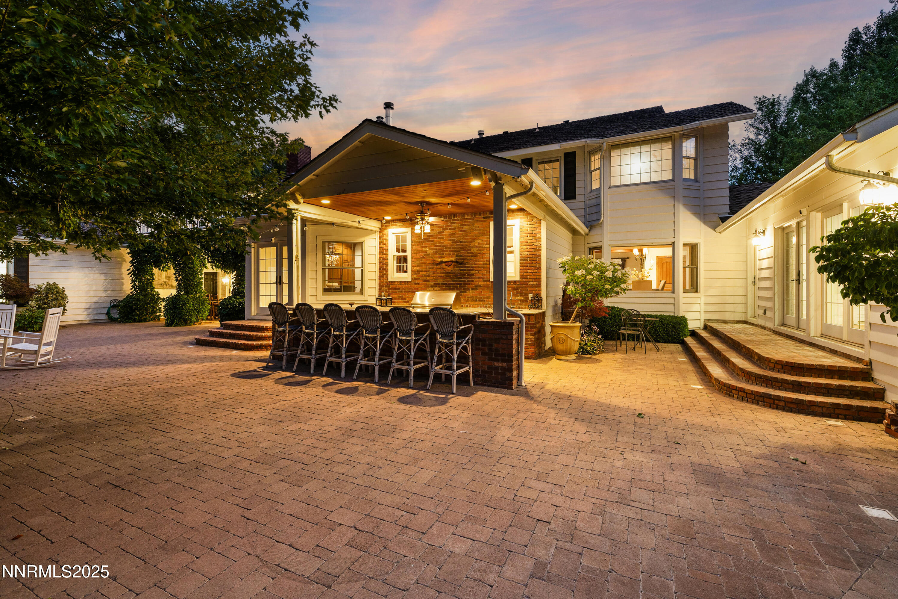 2230 Del Monte Lane