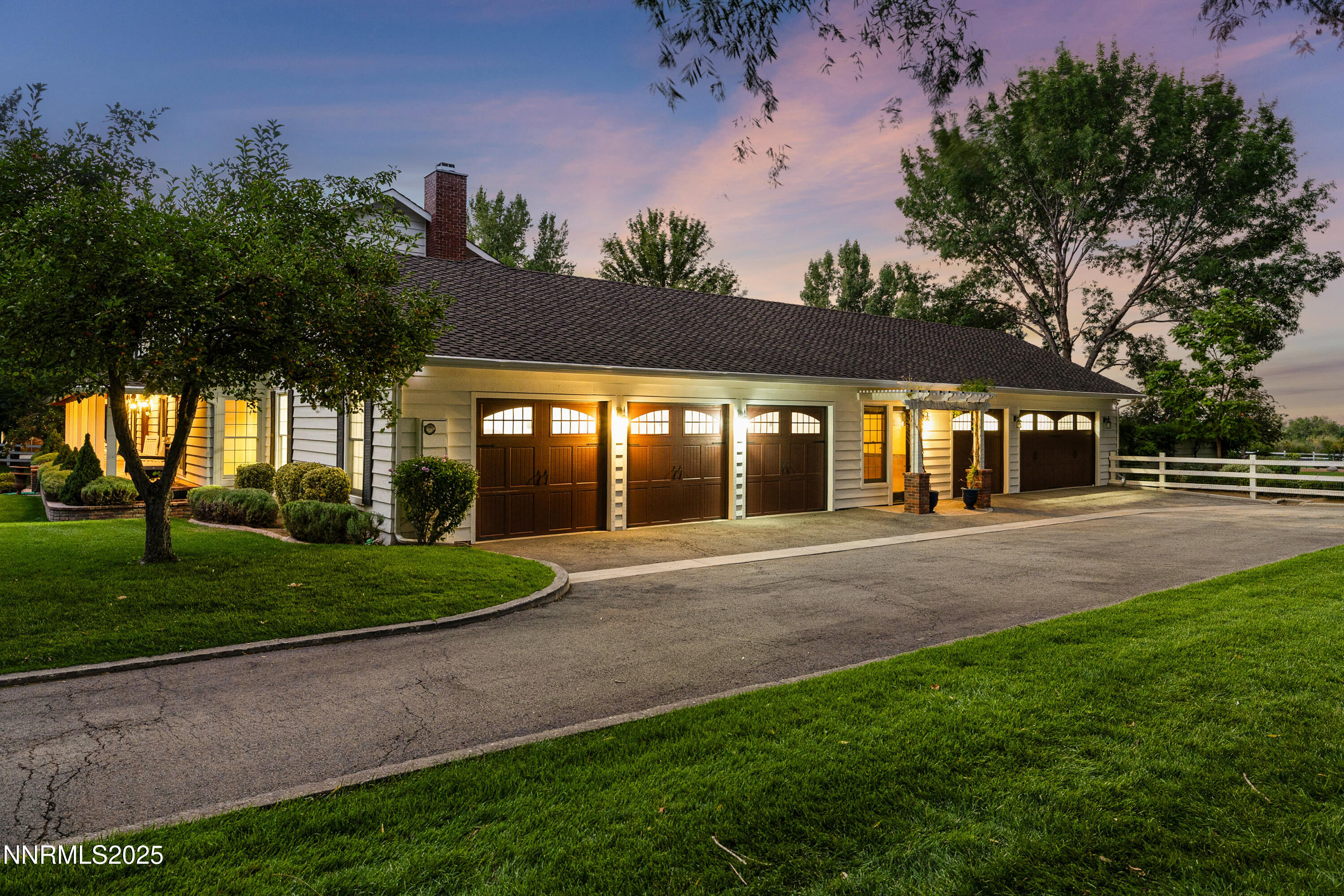 2230 Del Monte Lane