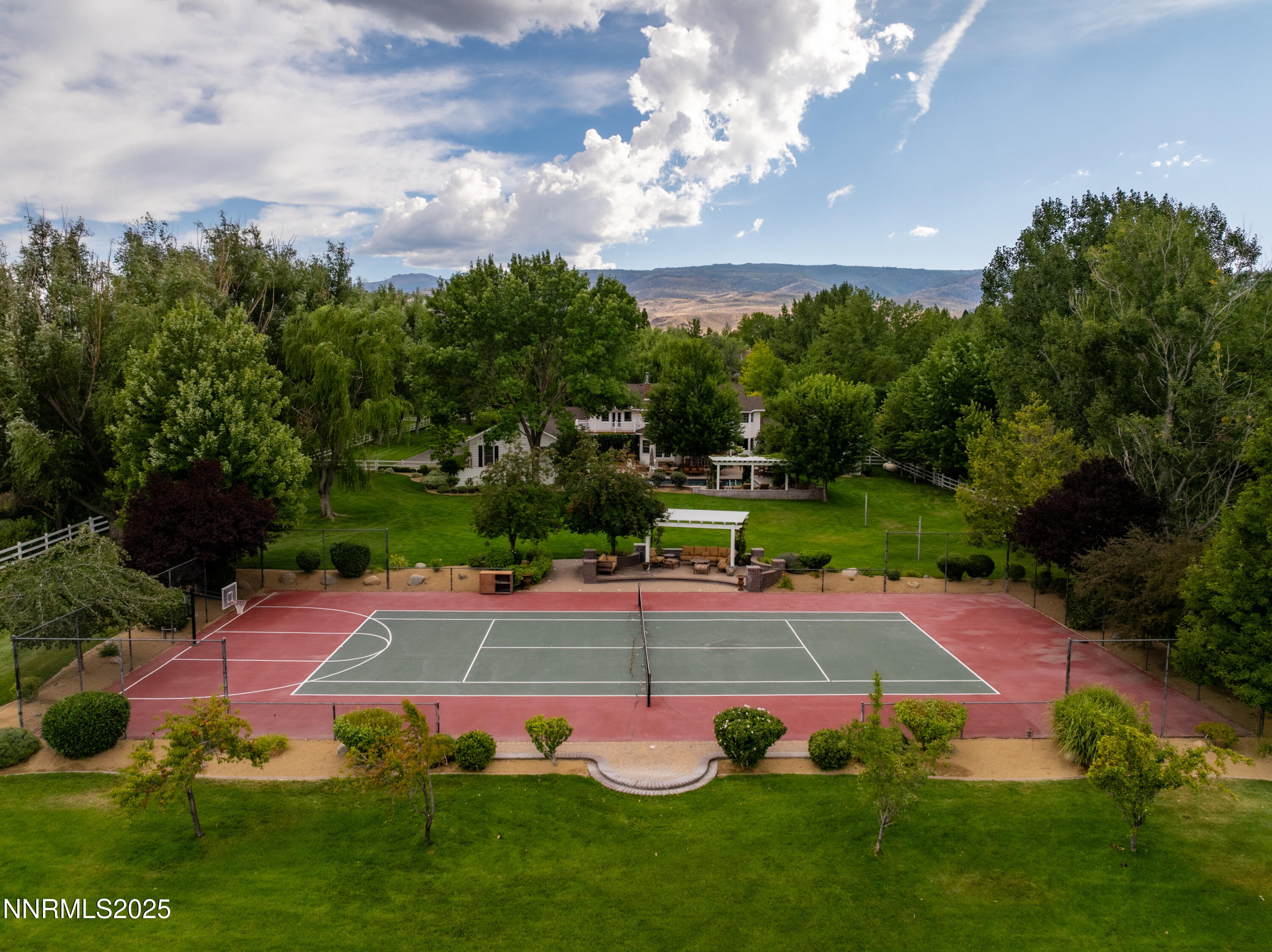2230 Del Monte Lane
