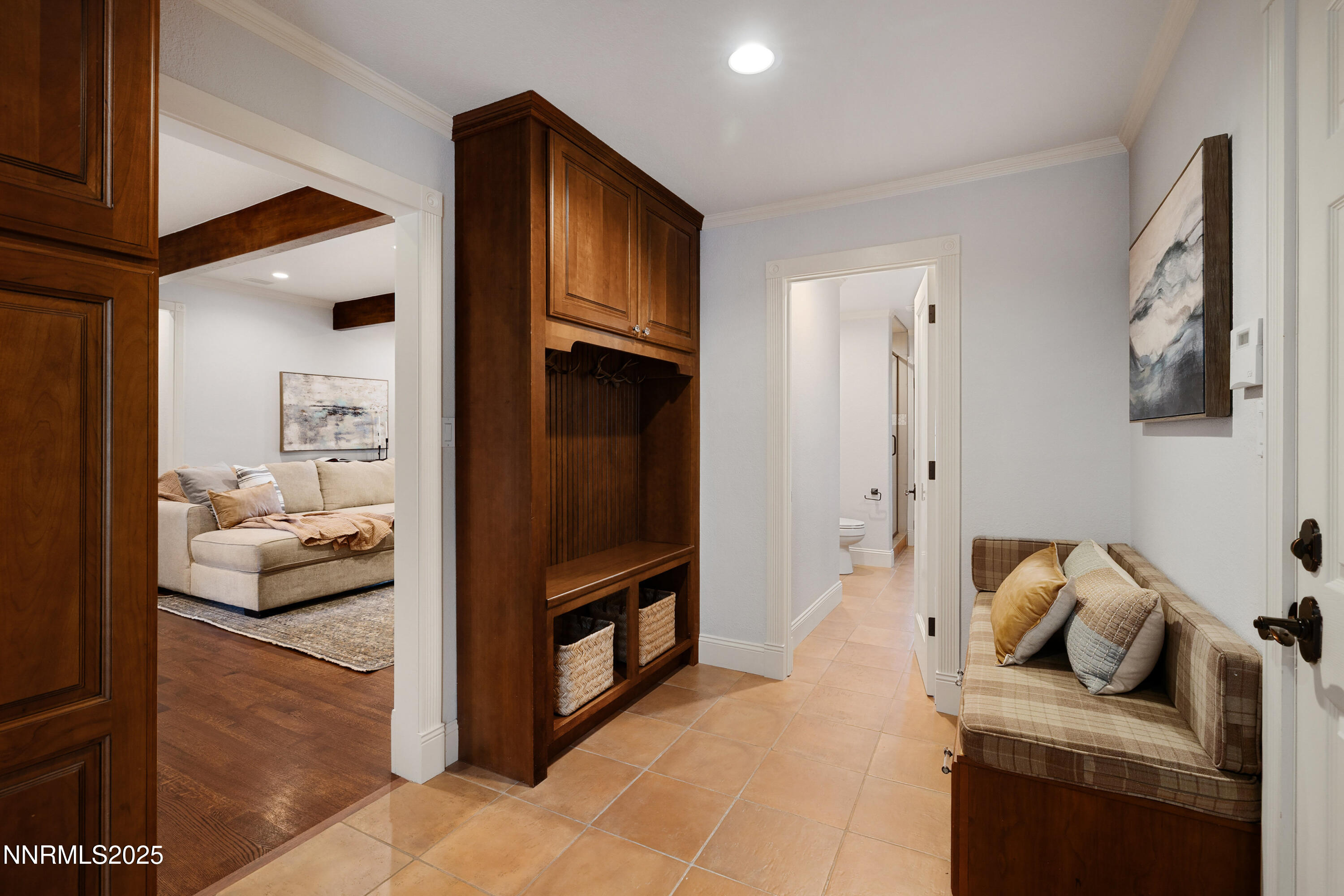 2230 Del Monte Lane
