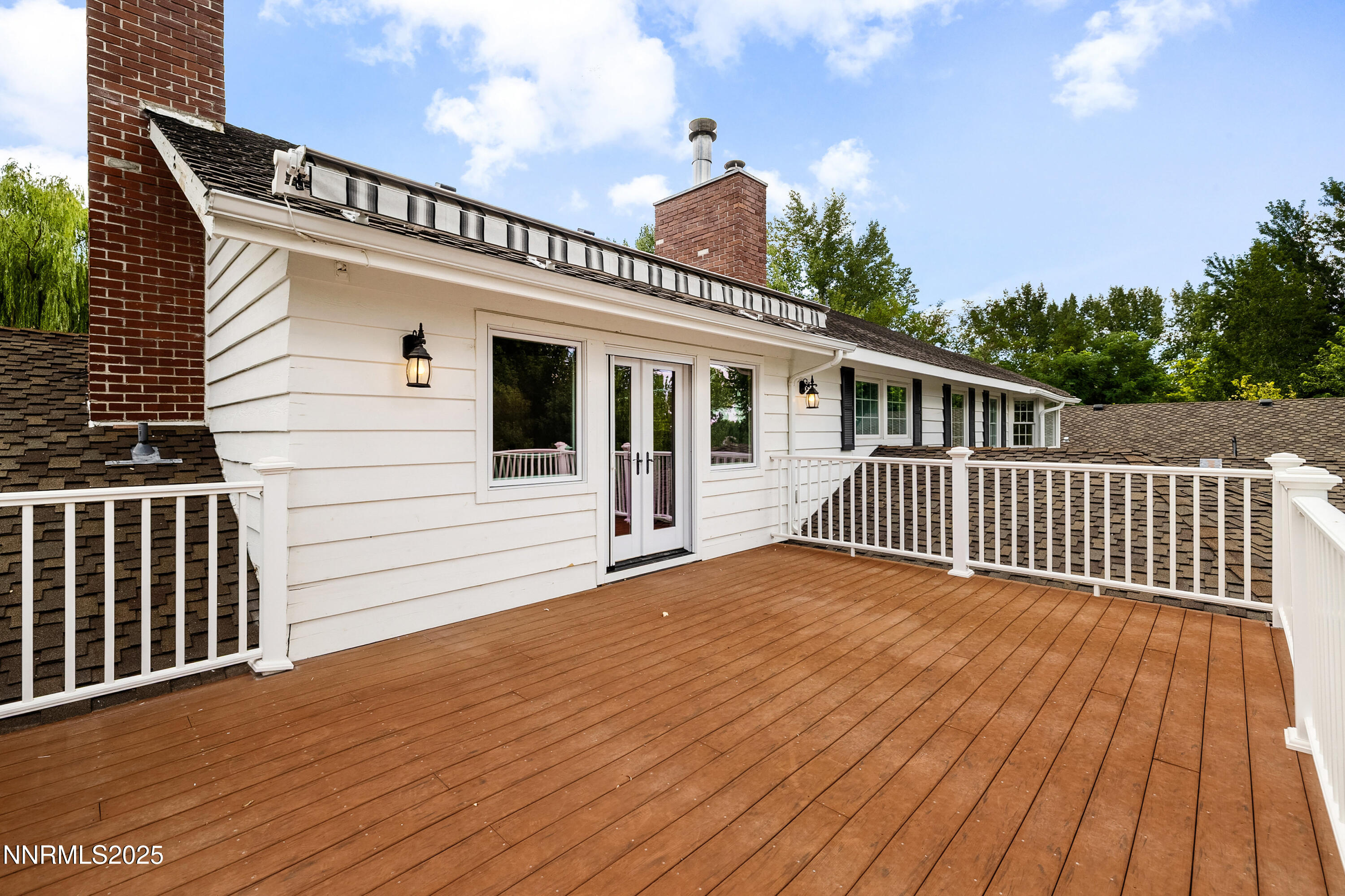 2230 Del Monte Lane
