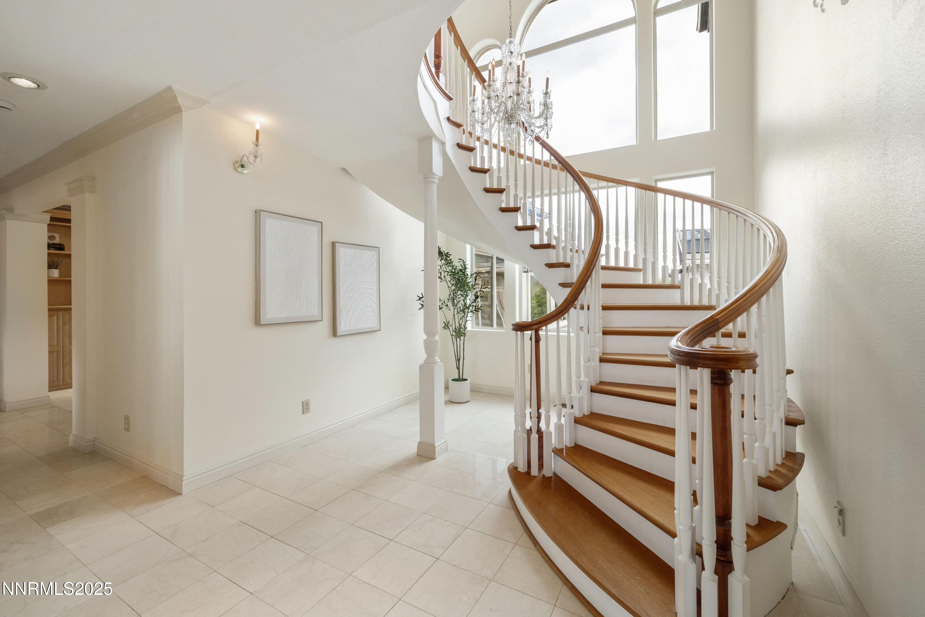370 Genoa Lane