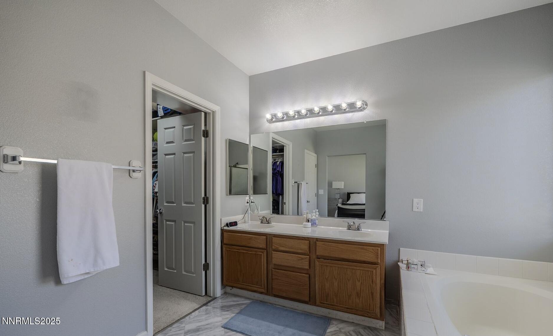 4080 Twin Falls Drive