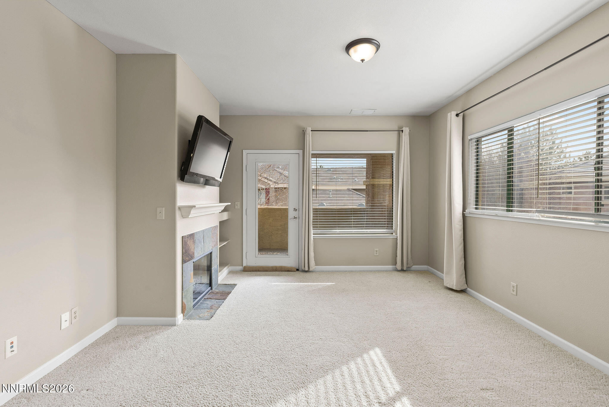 900 S Meadows Parkway APT 3424