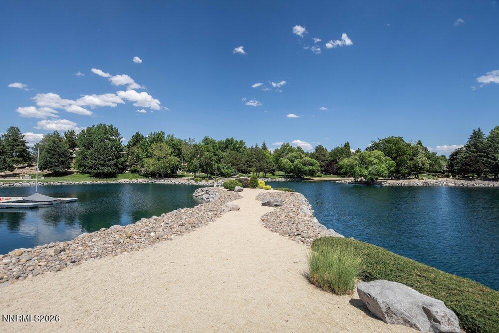 2556 Edgerock Road
