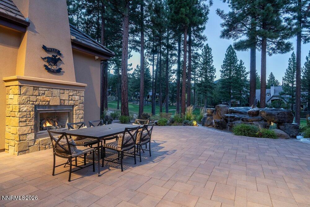 6130 Lake Geneva Drive