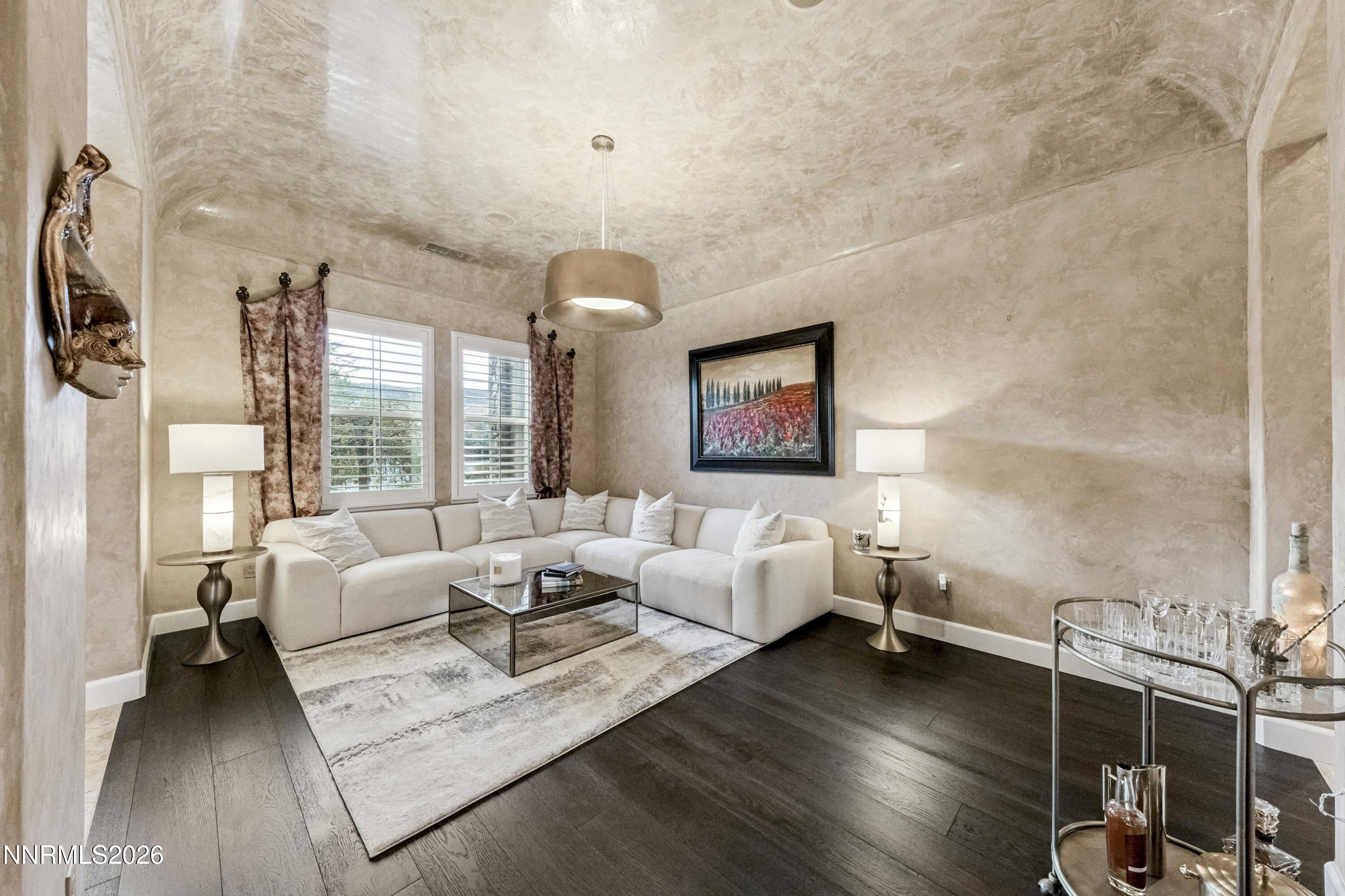 15020 Napoleon Drive