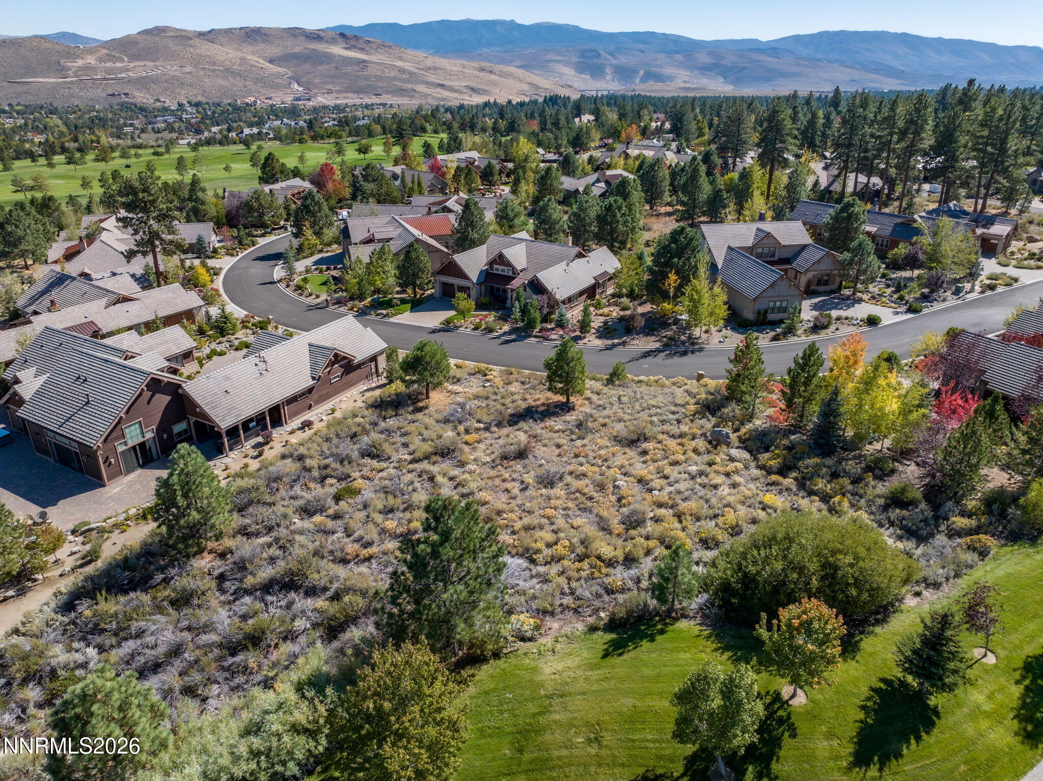 5685 Alpinista Circle