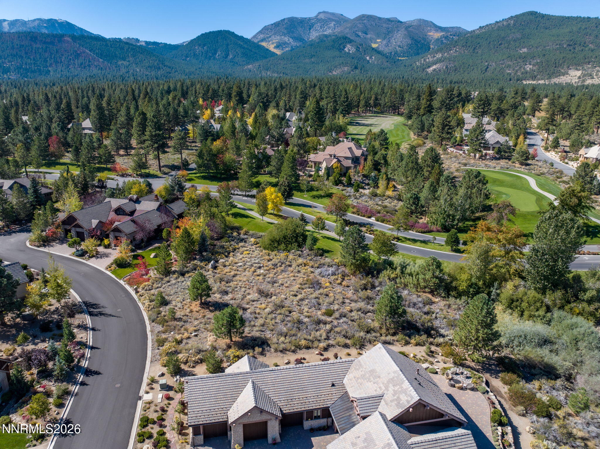 5685 Alpinista Circle