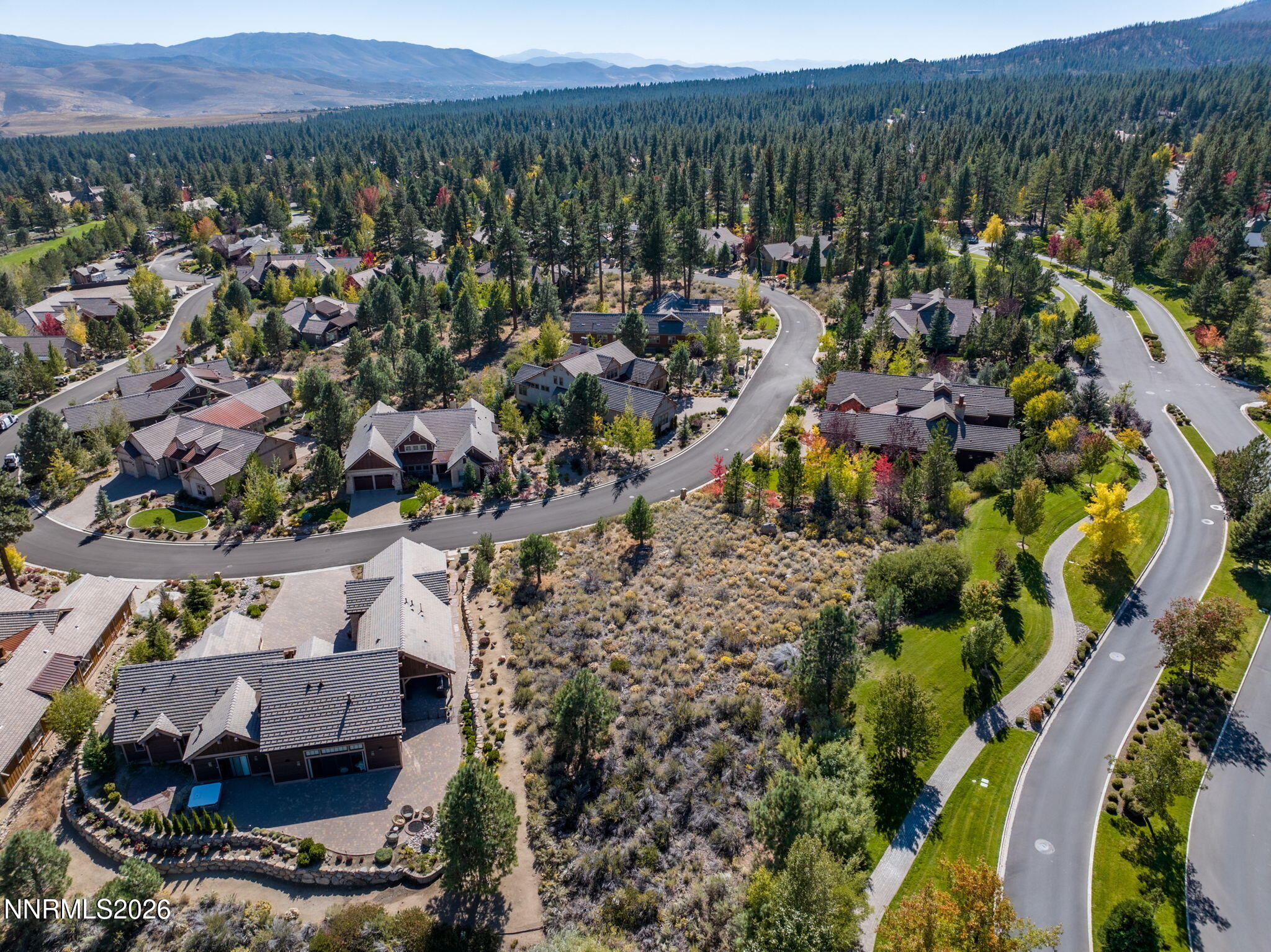 5685 Alpinista Circle