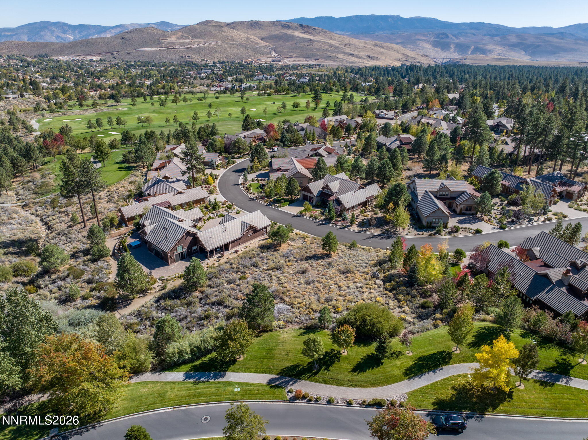 5685 Alpinista Circle