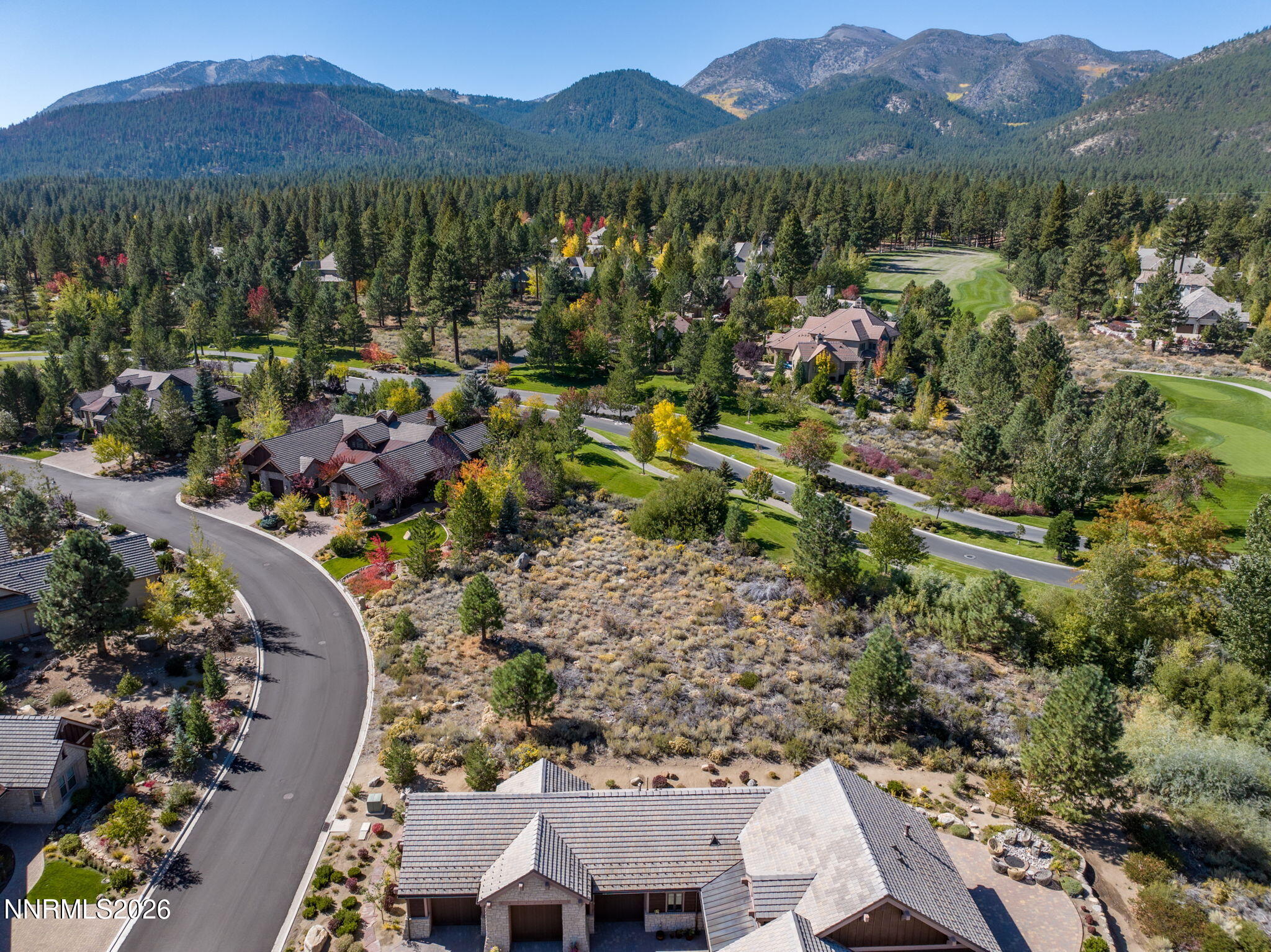 5685 Alpinista Circle