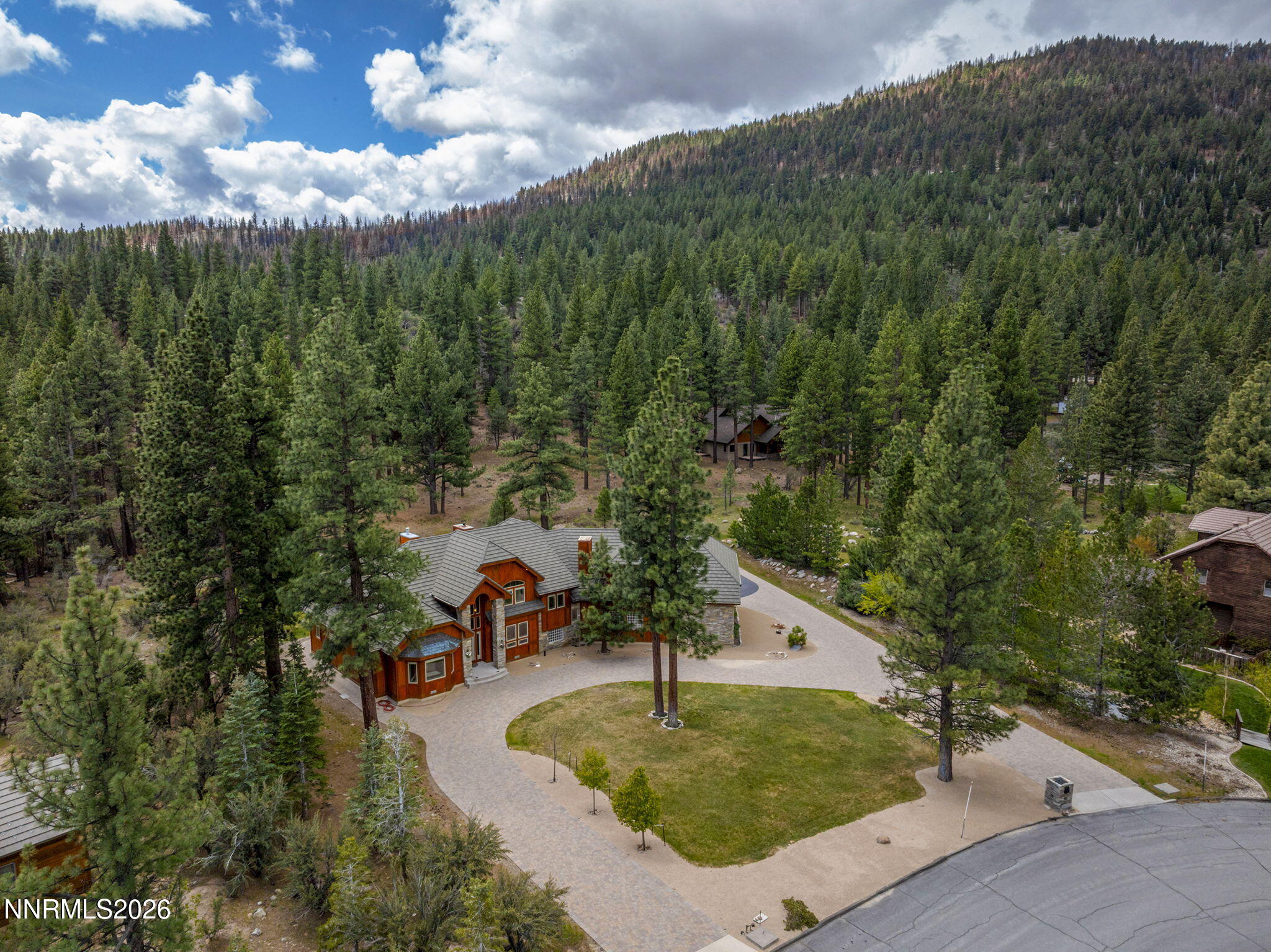 60 Yellow Pine Circle