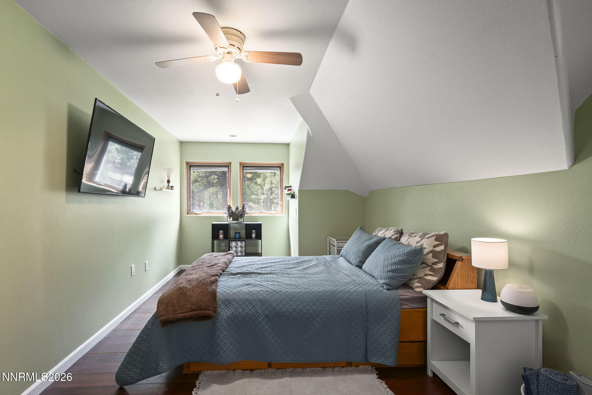 60 Yellow Pine Circle