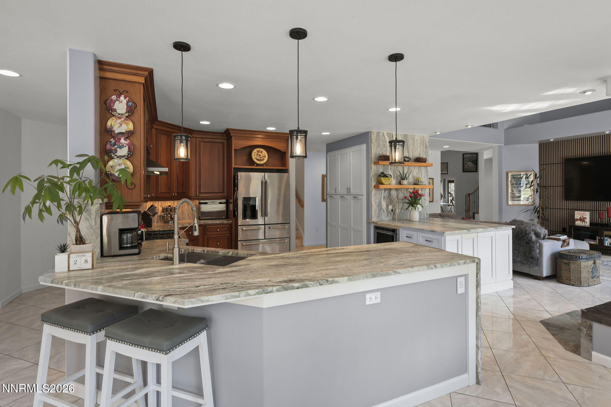 60 Yellow Pine Circle