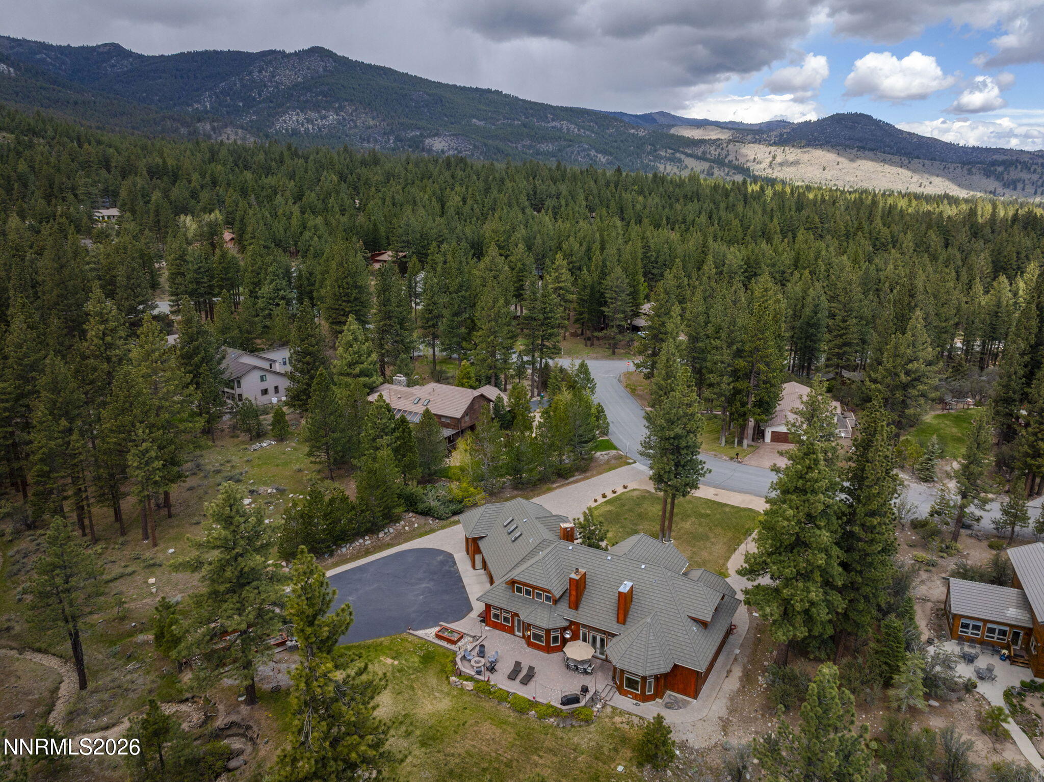 60 Yellow Pine Circle
