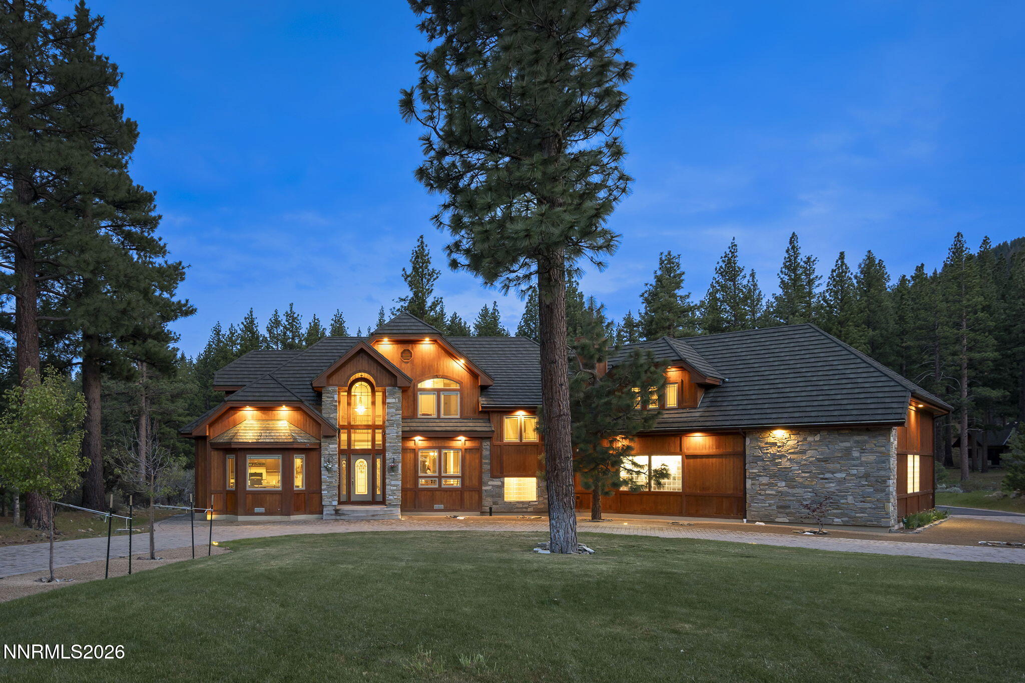 60 Yellow Pine Circle