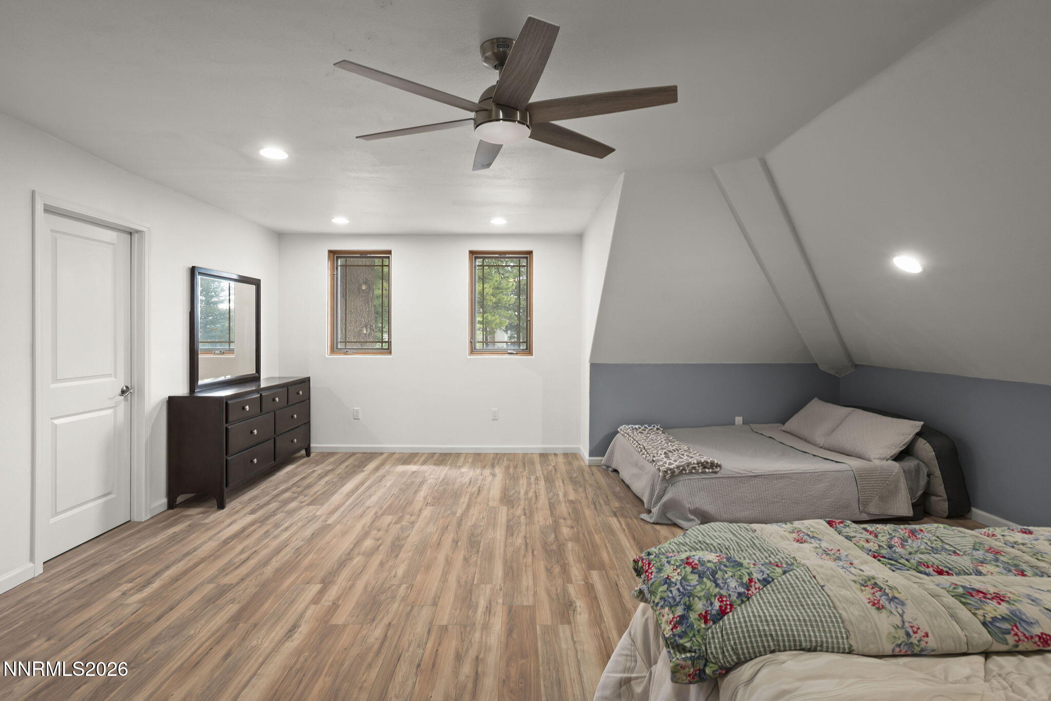 60 Yellow Pine Circle