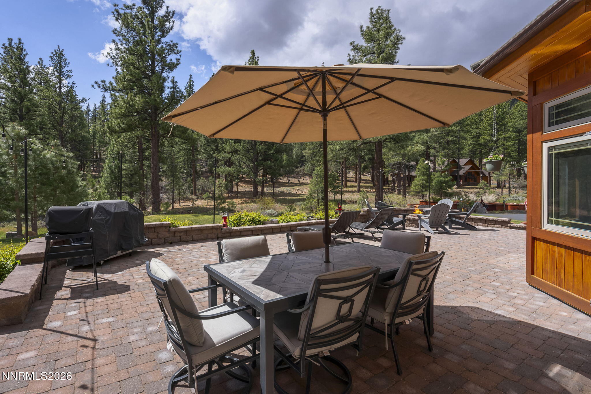 60 Yellow Pine Circle
