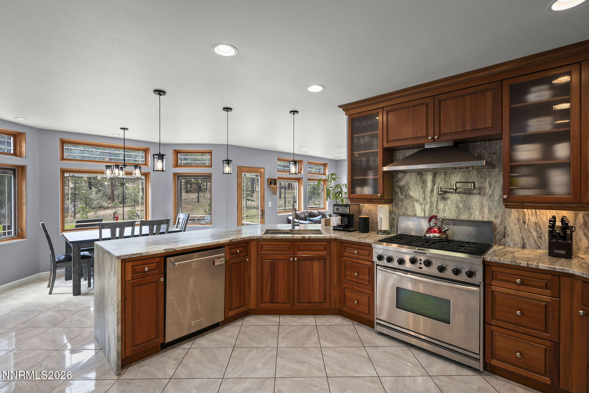 60 Yellow Pine Circle