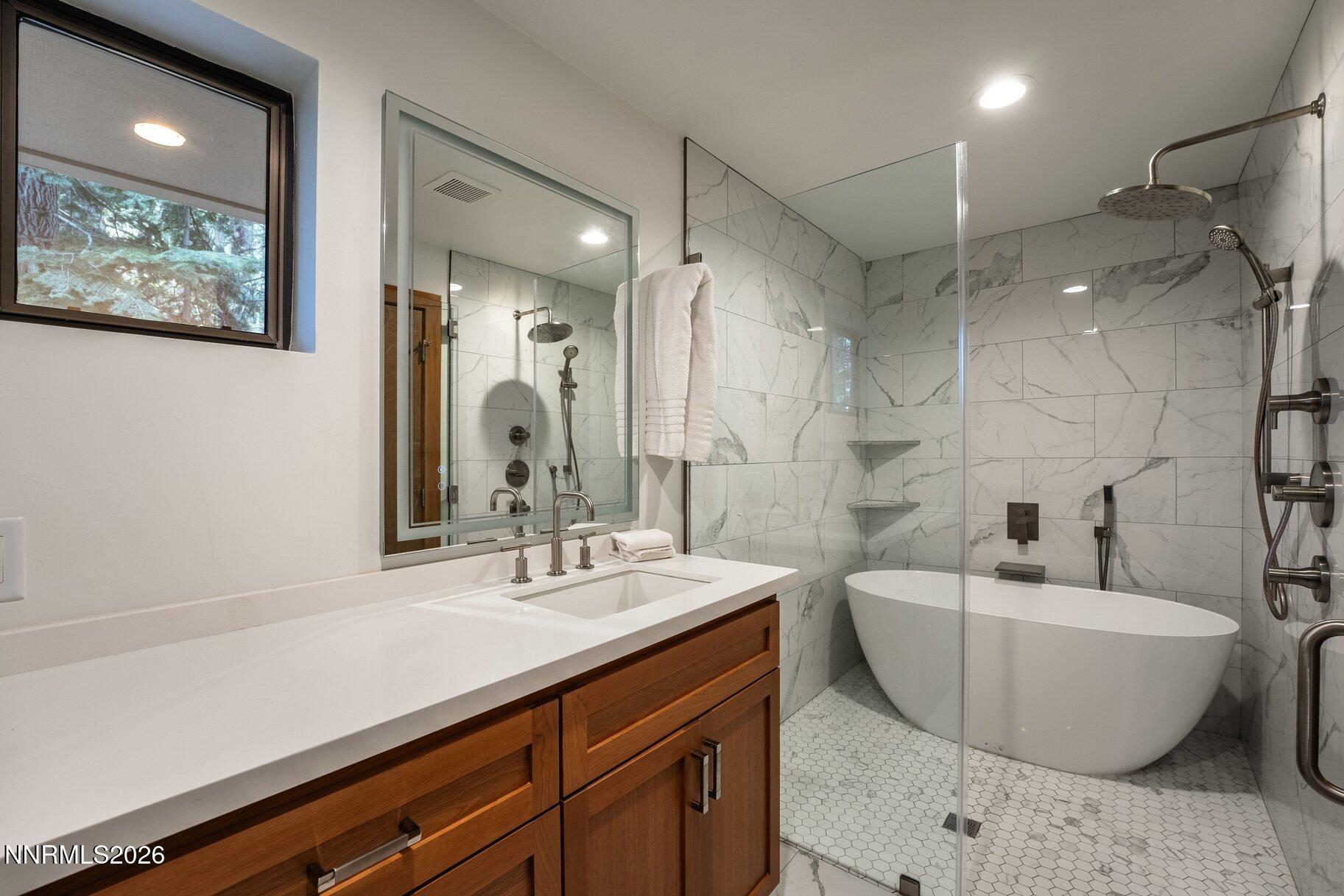 685 Wilson Way # 4