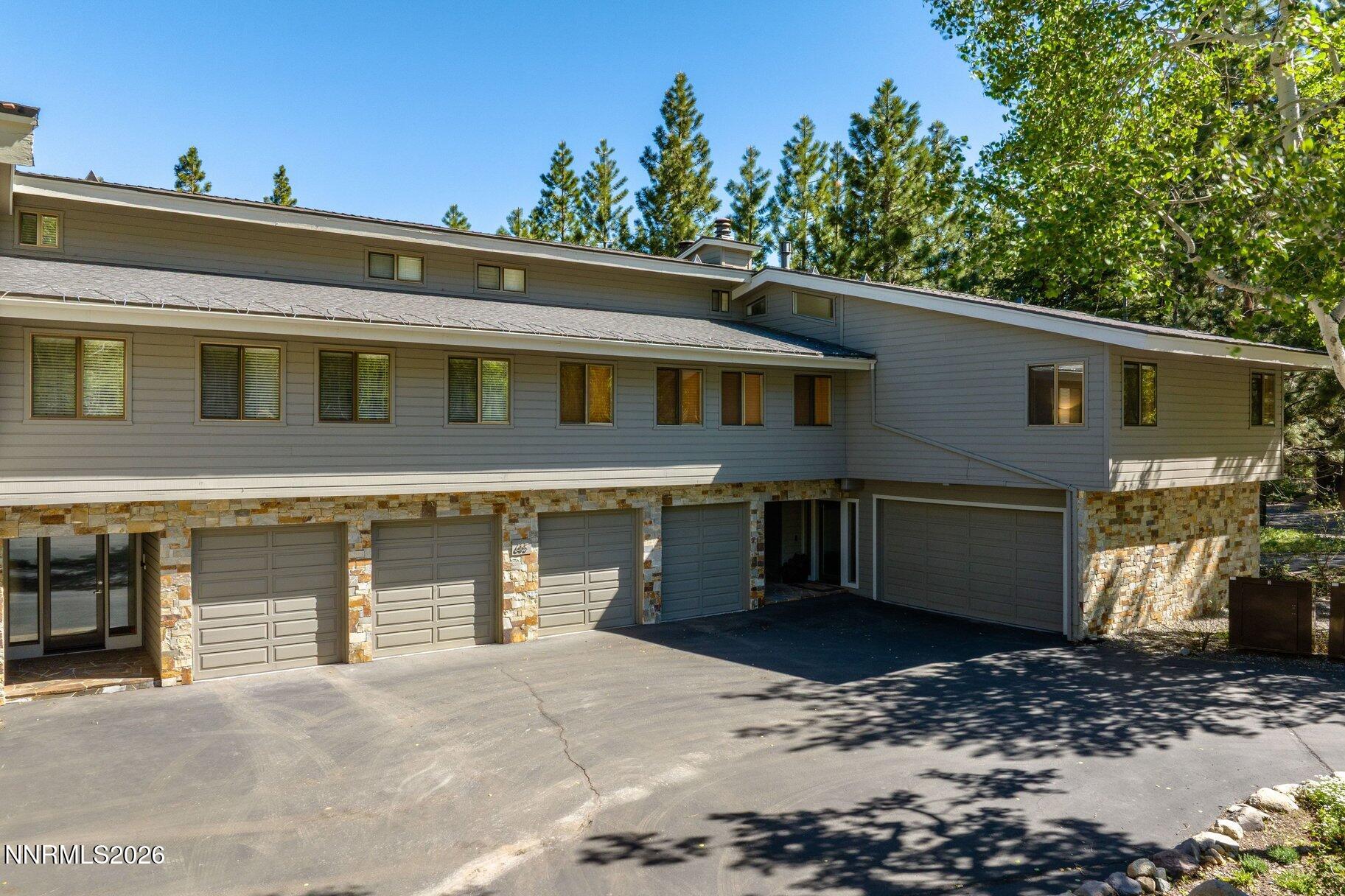 685 Wilson Way # 4