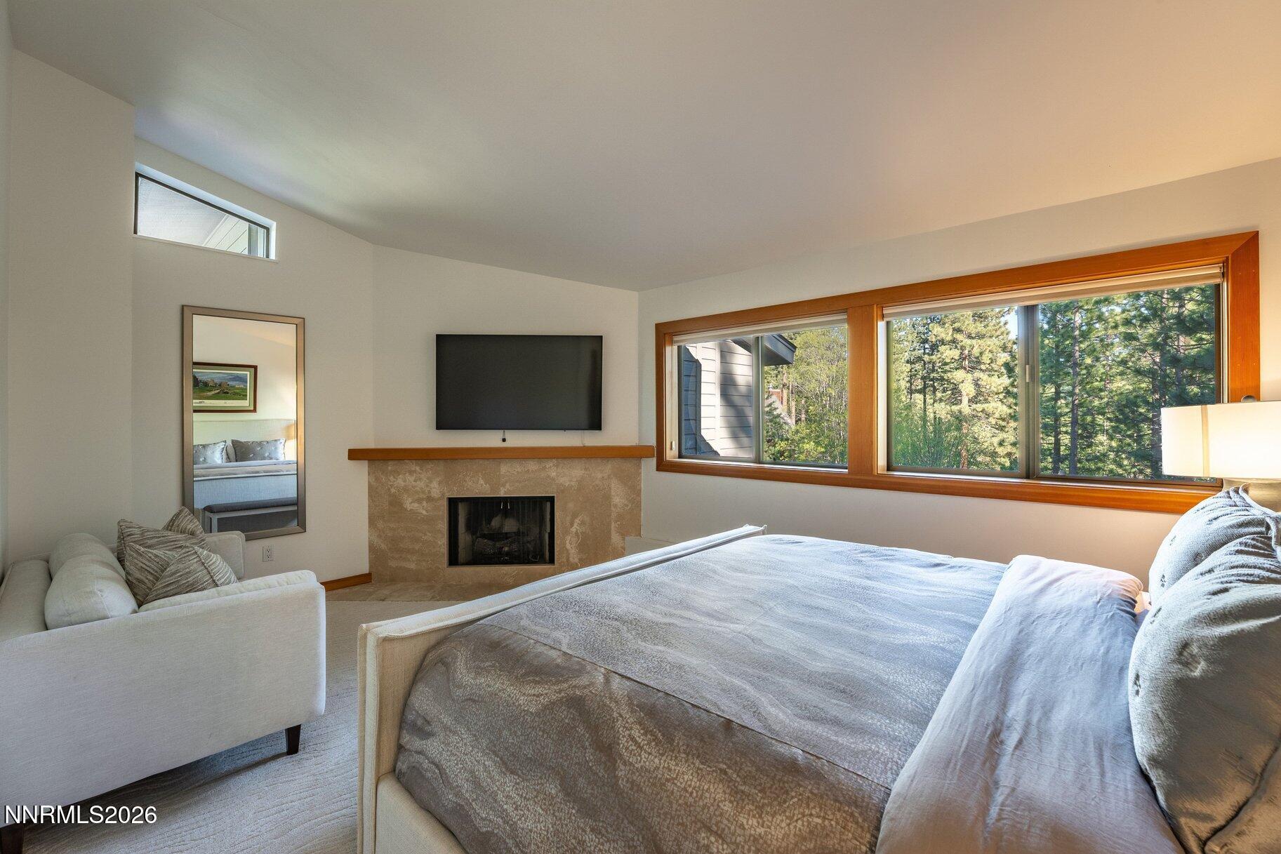 685 Wilson Way # 4