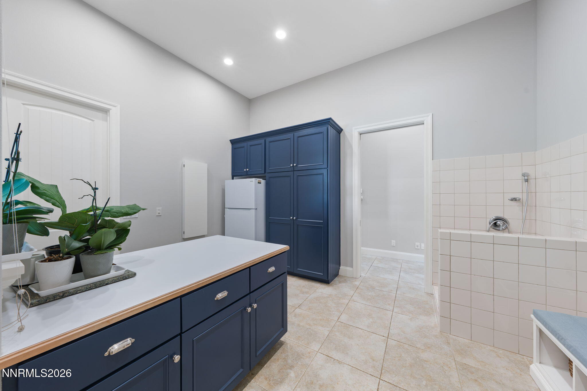 11130 Dixon Lane