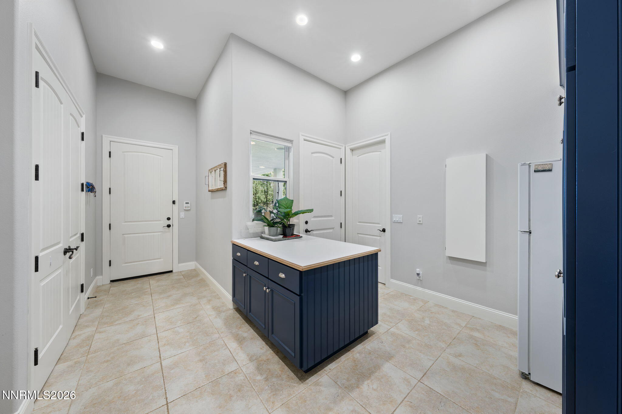 11130 Dixon Lane