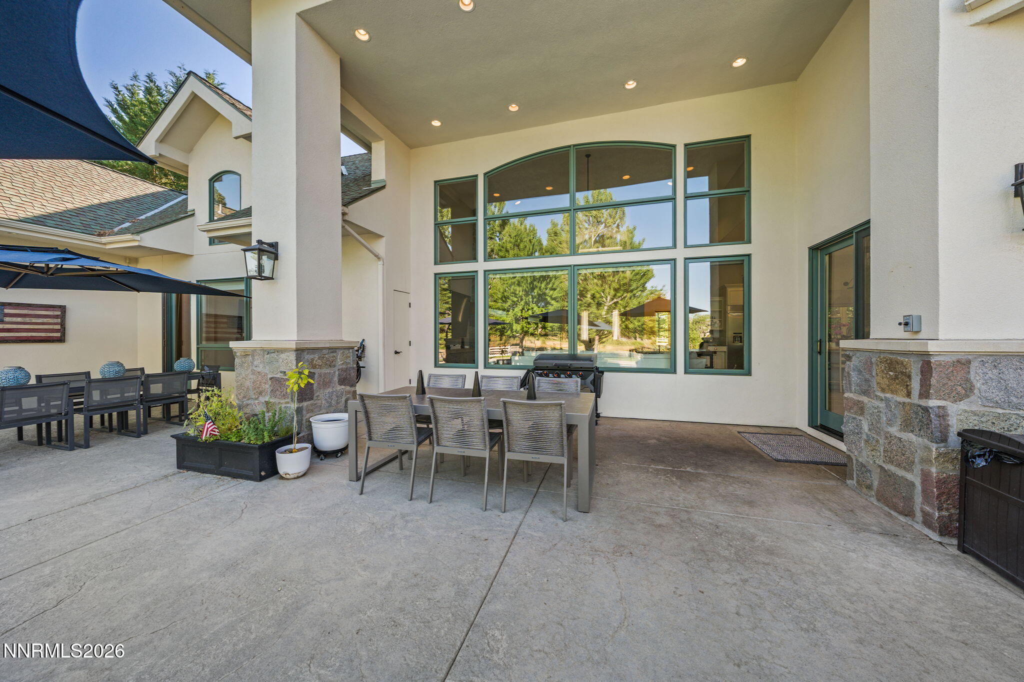 11130 Dixon Lane