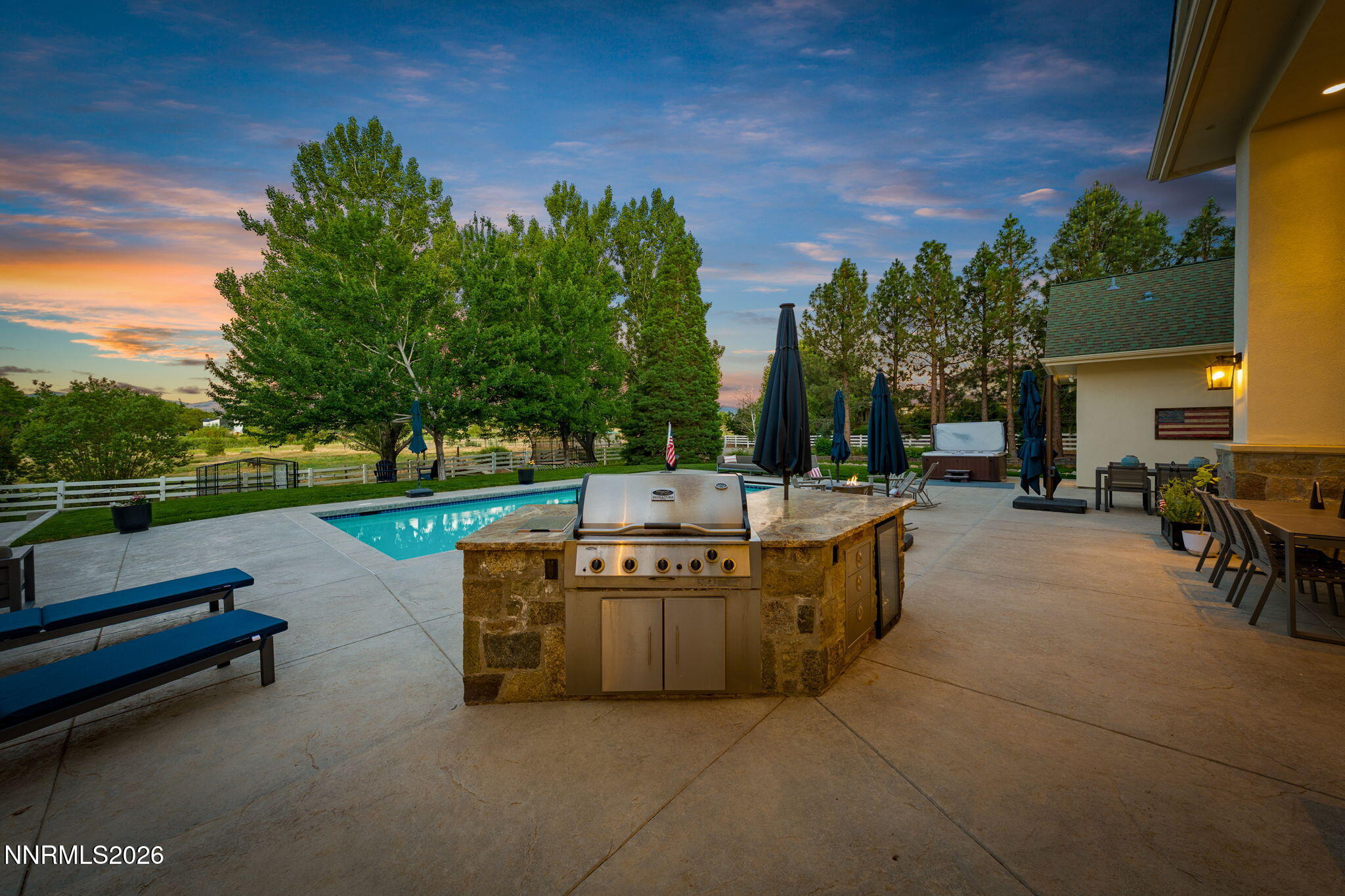 11130 Dixon Lane