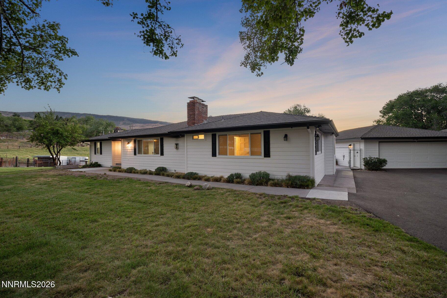 3855 Fairview Road