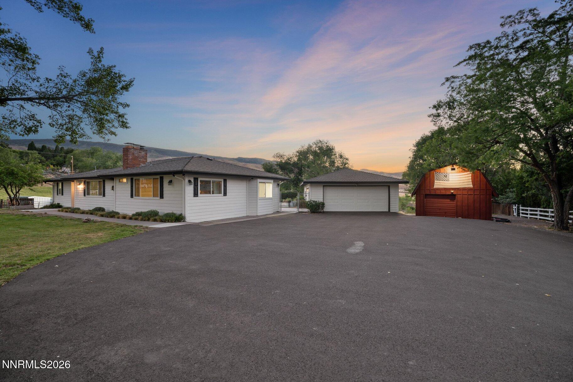 3855 Fairview Road