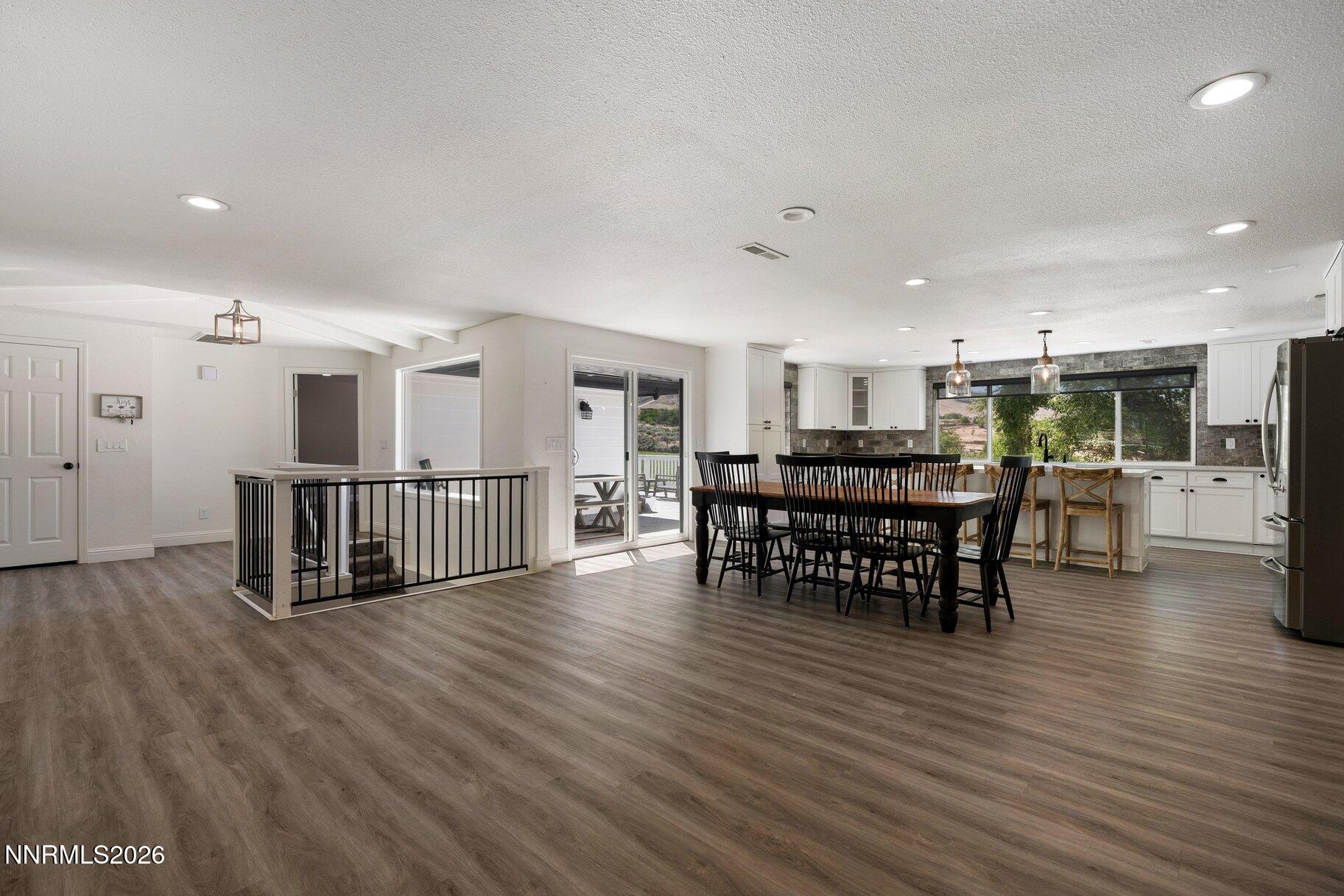 3855 Fairview Road