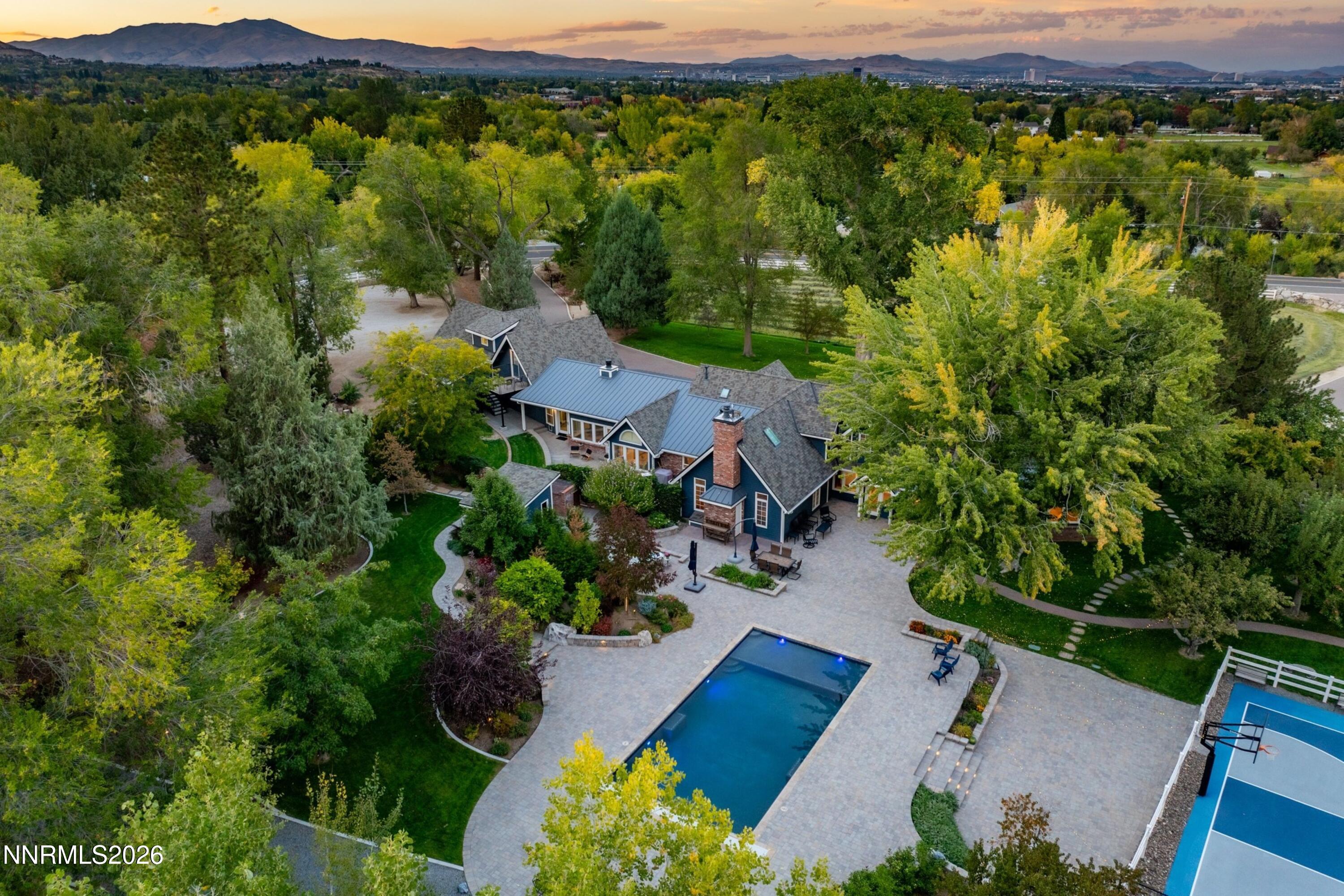 1500 Holcomb Ranch Lane