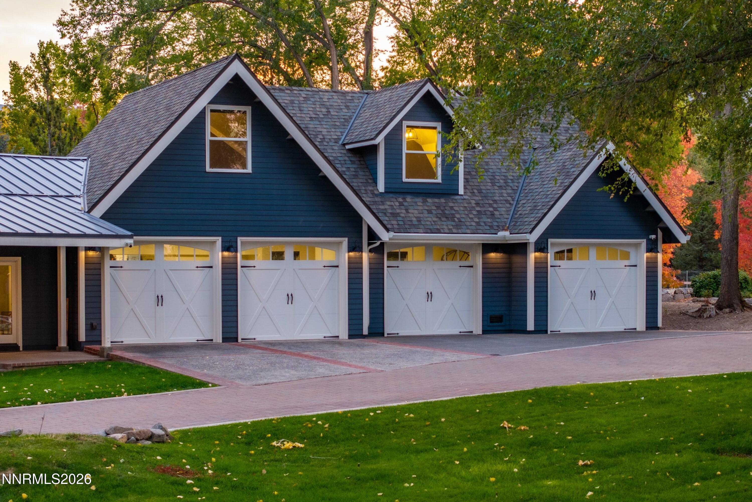 1500 Holcomb Ranch Lane