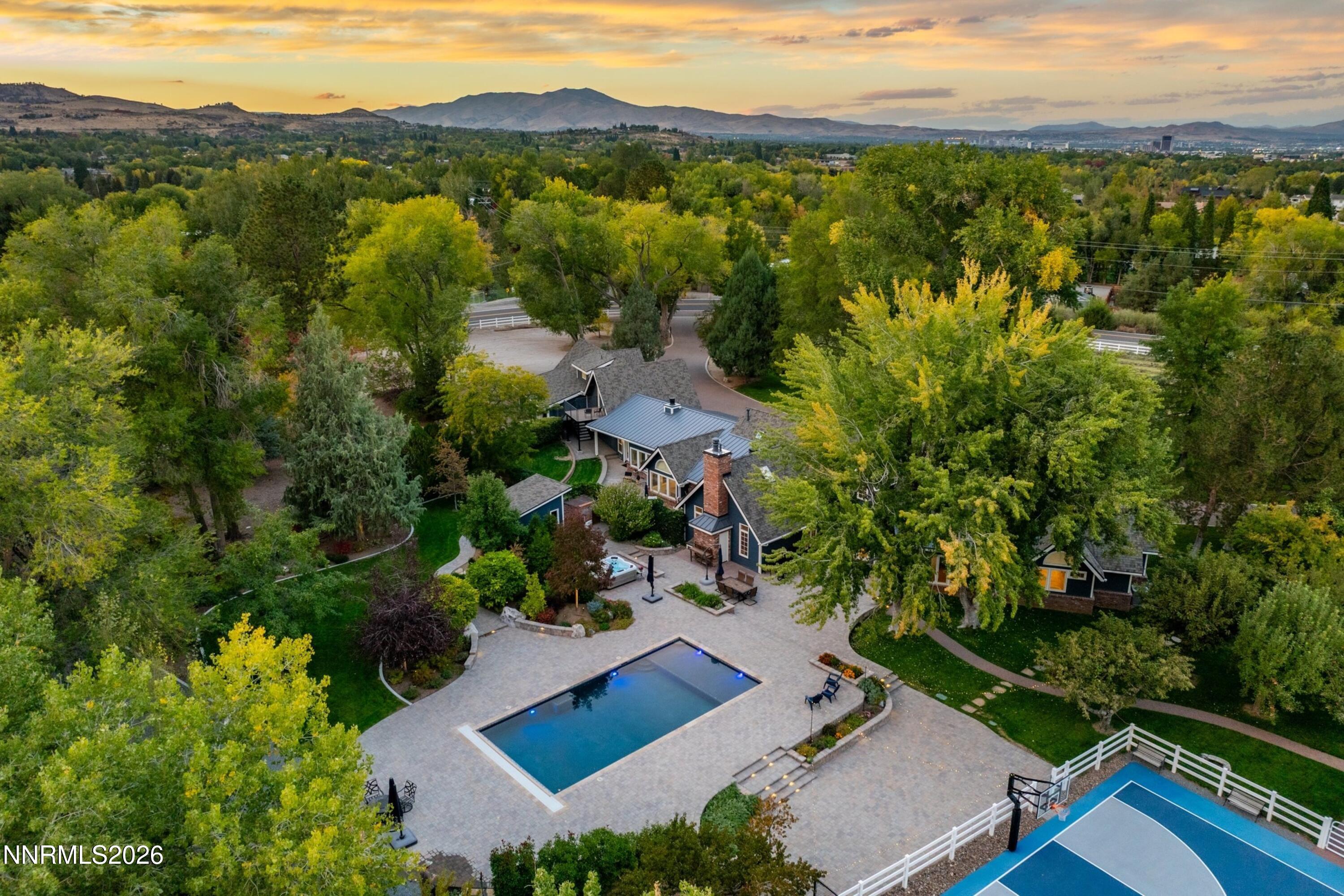 1500 Holcomb Ranch Lane