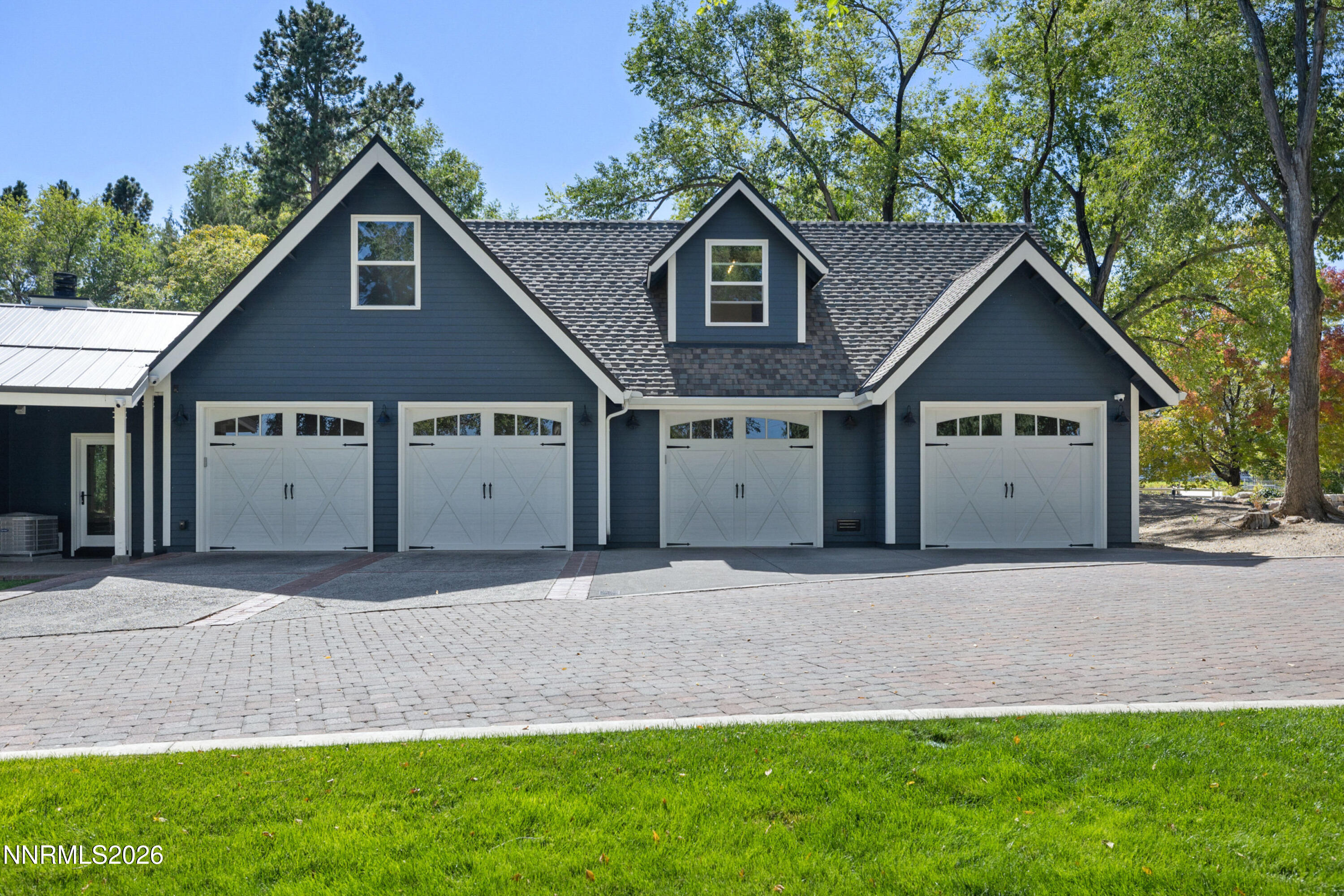 1500 Holcomb Ranch Lane