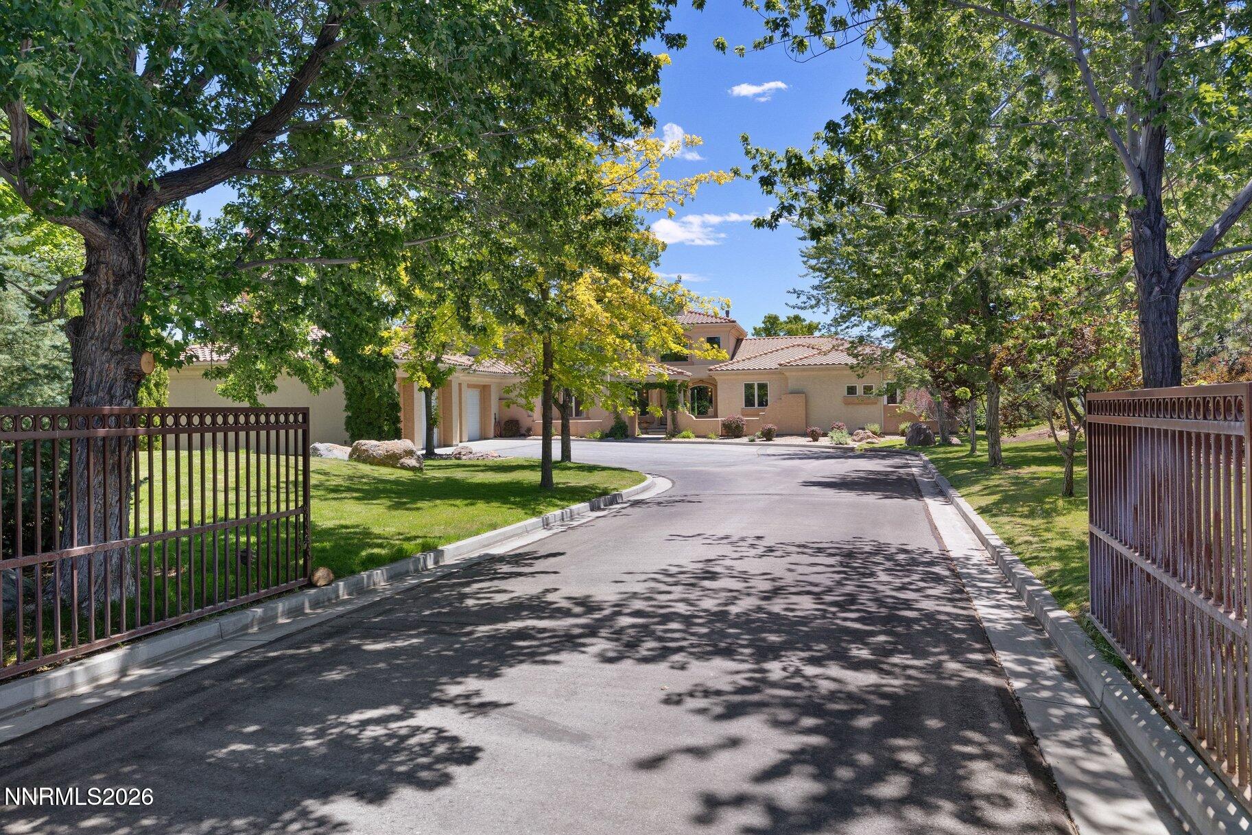1750 Del Monte Lane