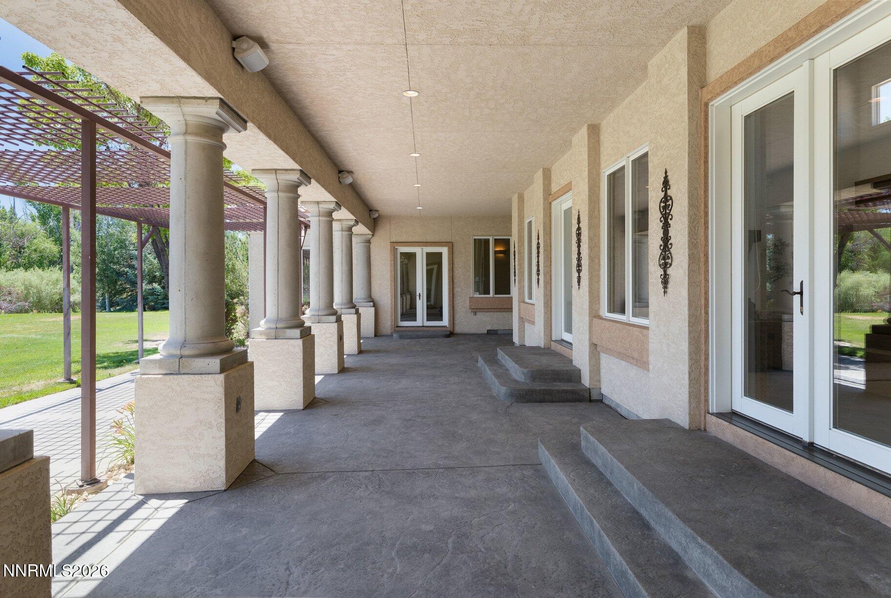 1750 Del Monte Lane