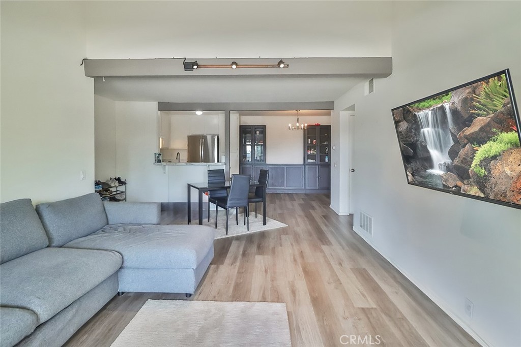 1300 Saratoga Avenue 805