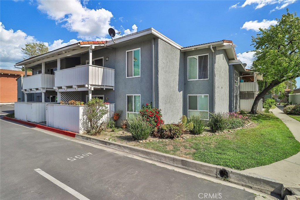 1300 Saratoga Avenue 805